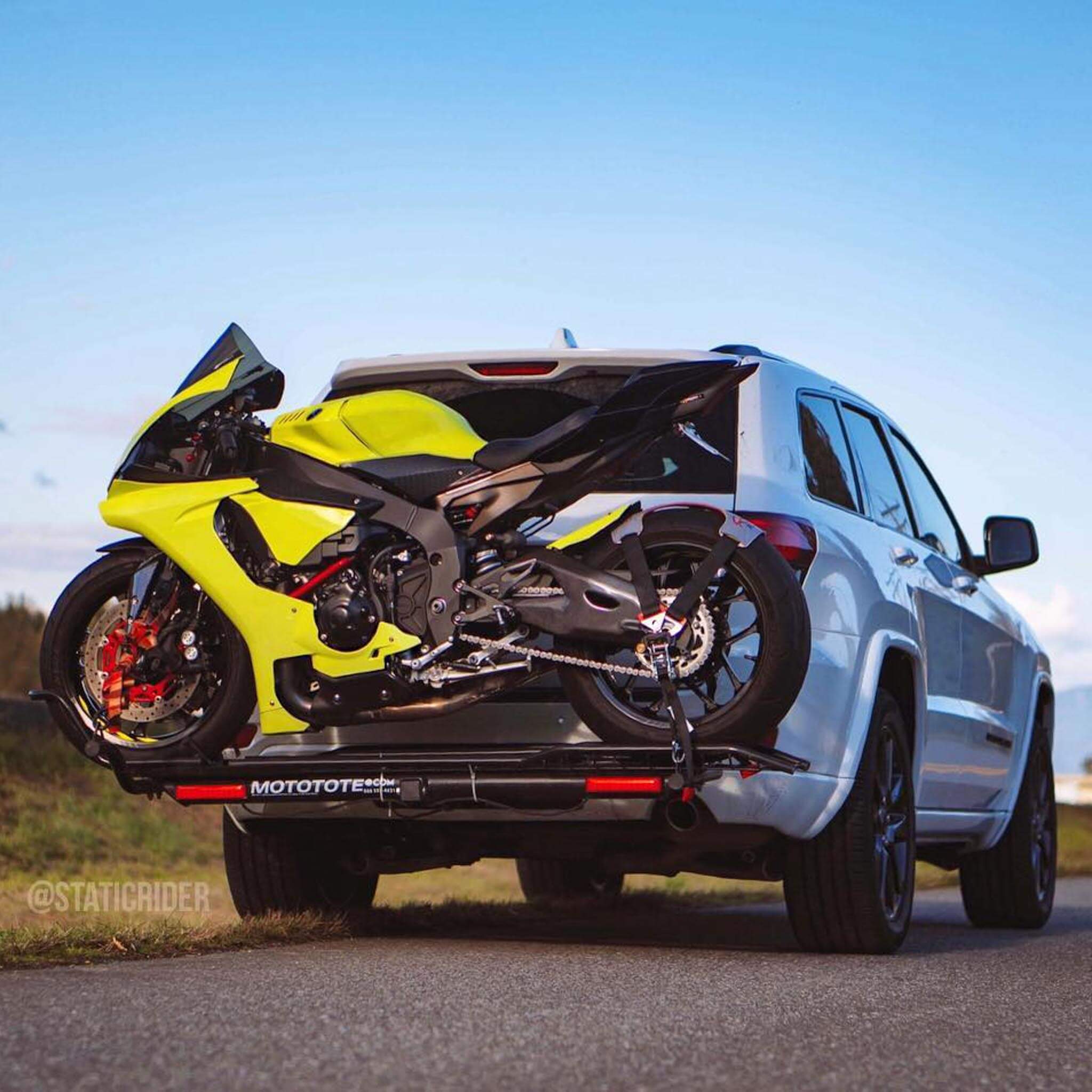 MotoTote-Sport-Motorcycle-Hitch-Carrier-Yamaha-R9 - NVMOS