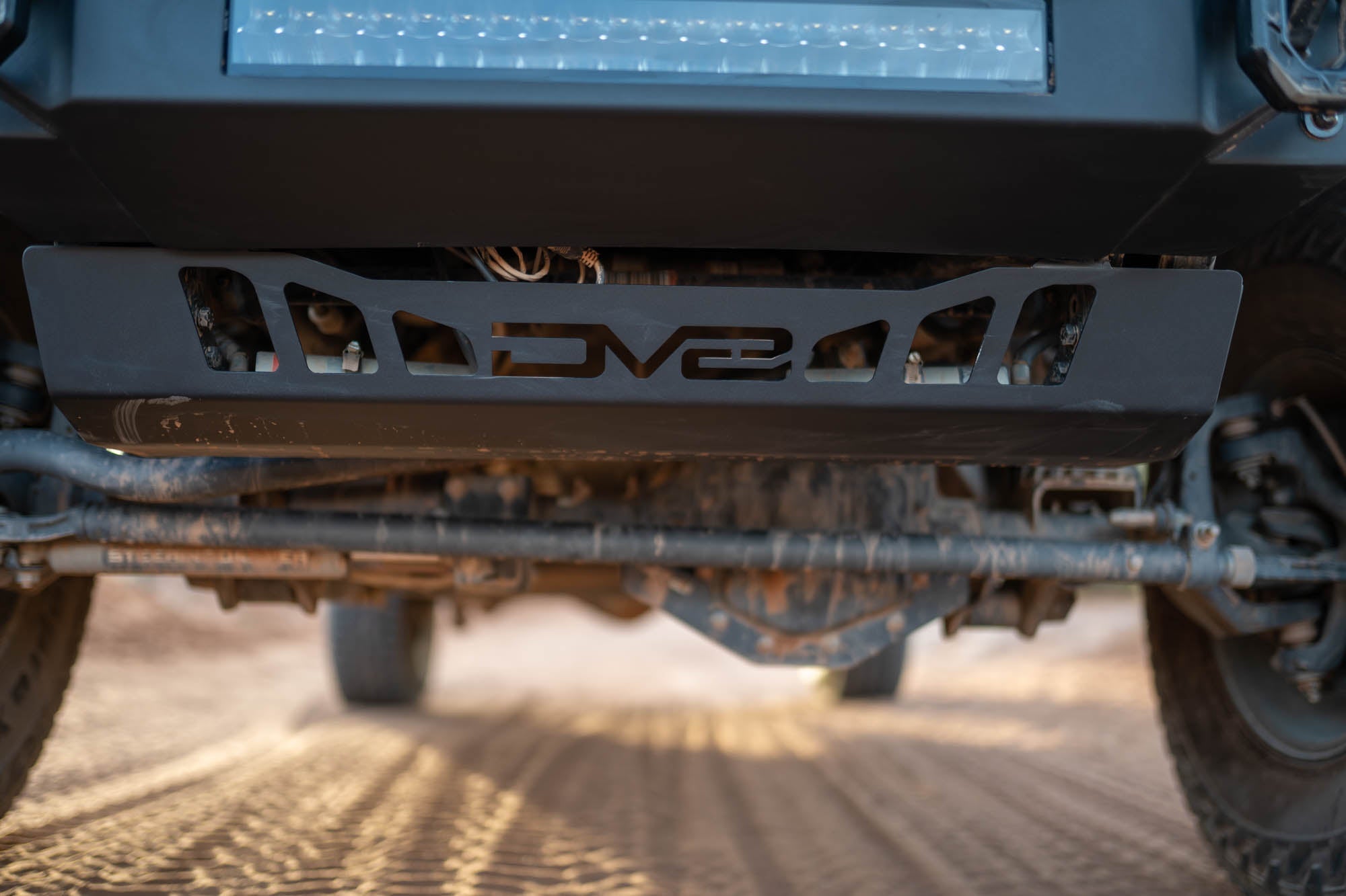 Off-Road-Jeep-JL-_-JT-Sway-Bar-Disconnect-Skid-Plate-5 - NVMOS