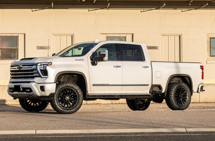 Pro Comp 2.5IN 20-24 GM 2500HD 3500HD 4WD Levelin