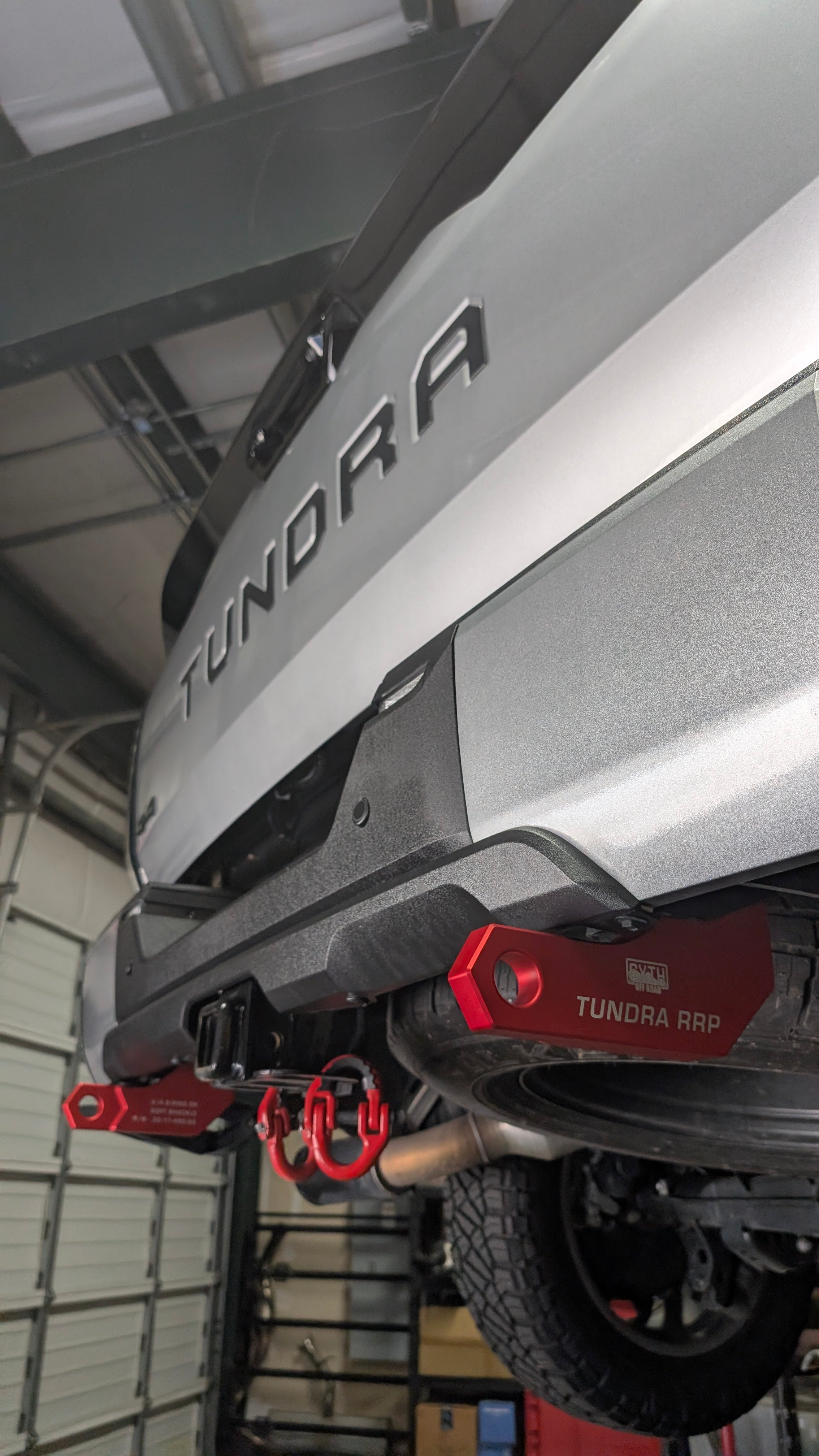 2022+ Toyota Tundra Rear Recovery Points