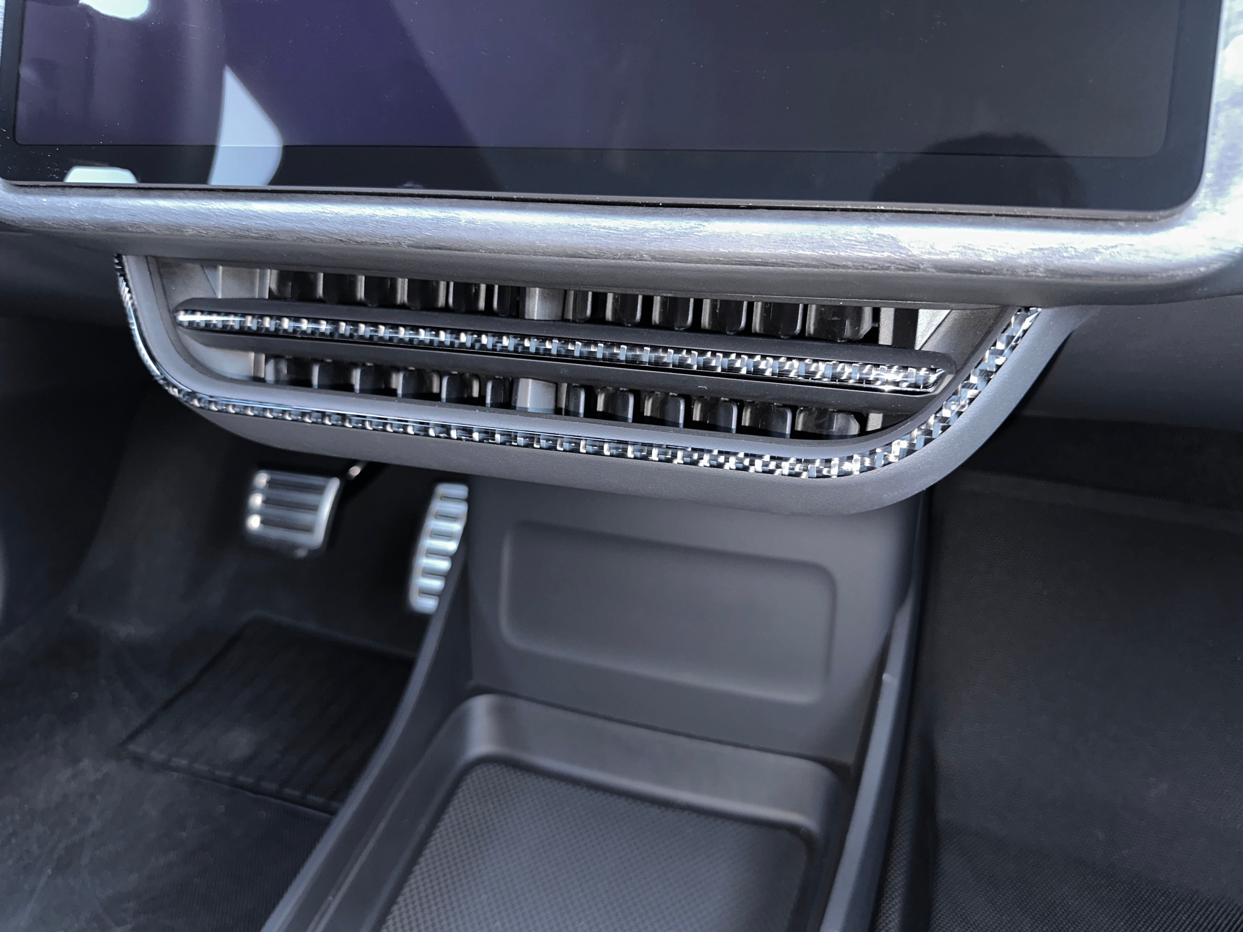 Center A/C Vent Line Accent Trim Fits 2022-2026 Rivian R1T