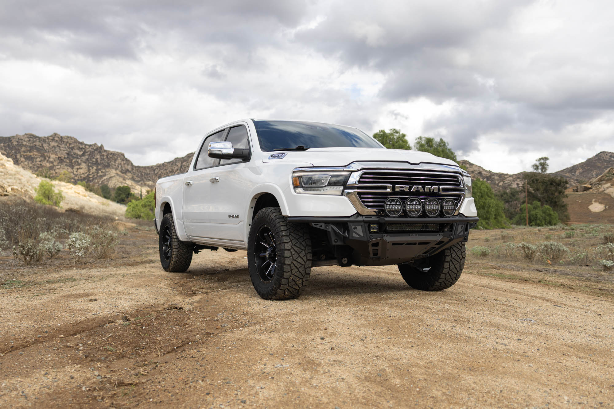 Ram-1500-Tube-Front-Bumper-Installed-12 - NVMOS
