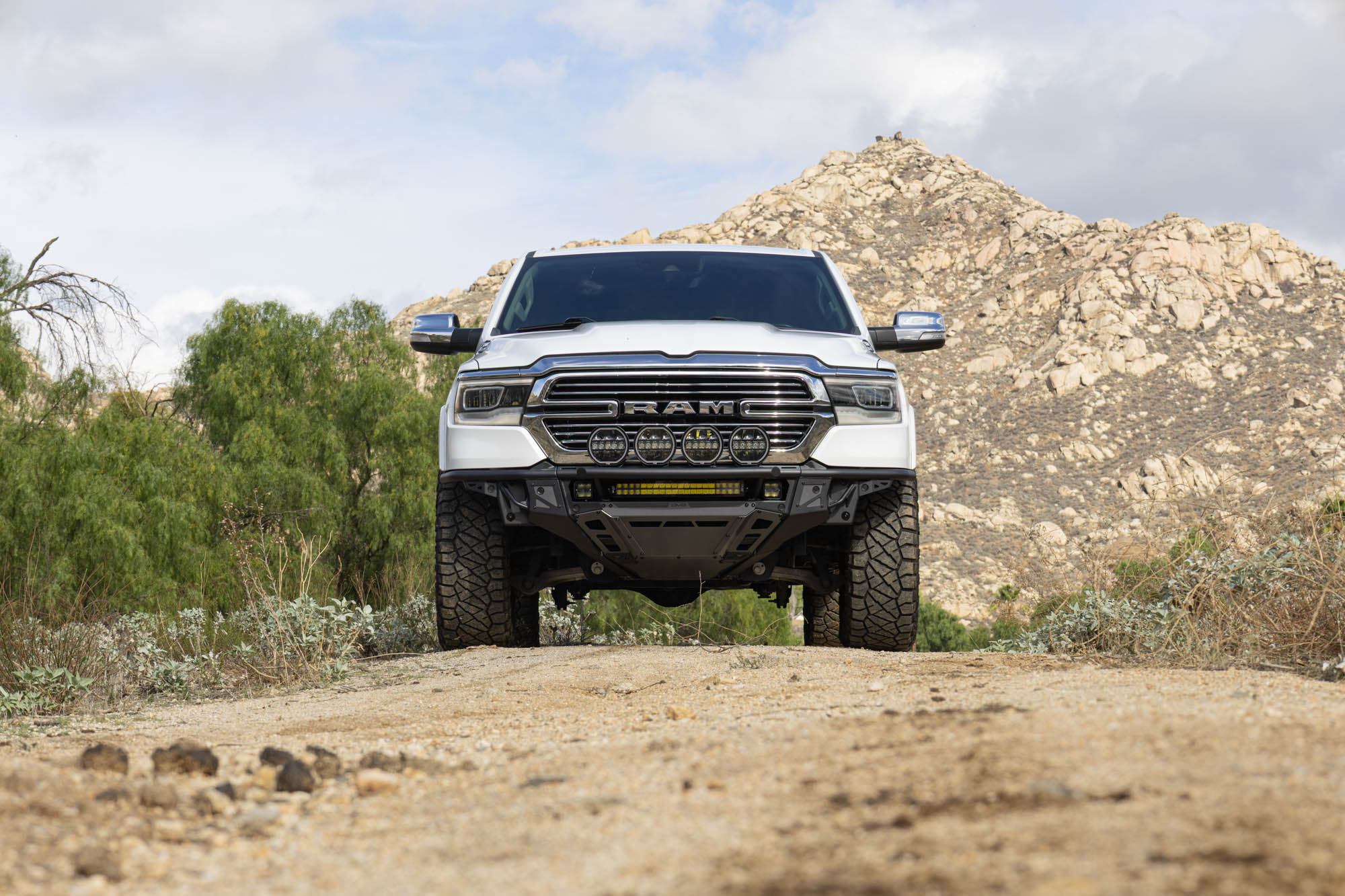 Ram-1500-Tube-Front-Bumper-Installed-2 - NVMOS