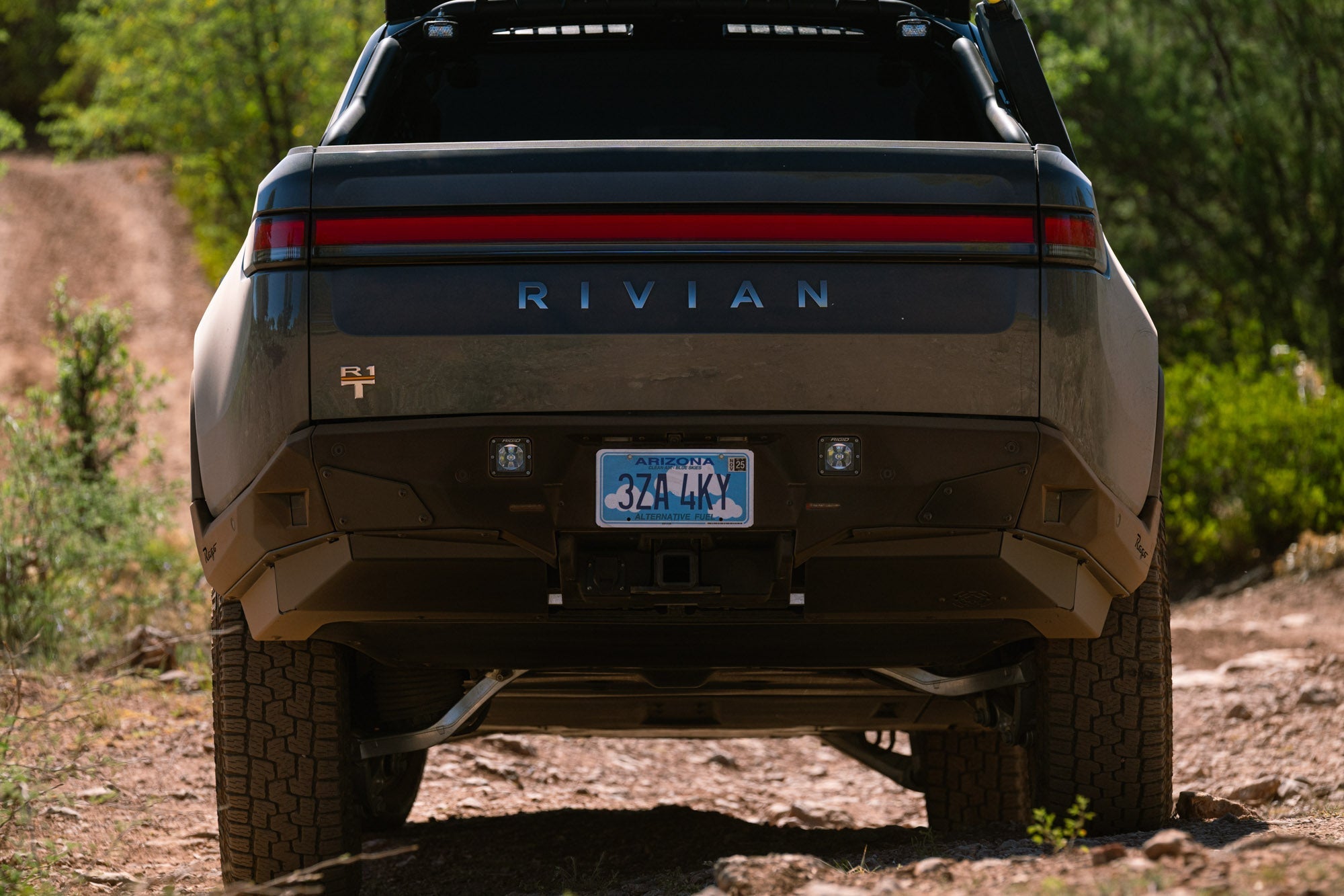 Rivian-R1T-Rear-Bumper-Off-Road-31 - NVMOS
