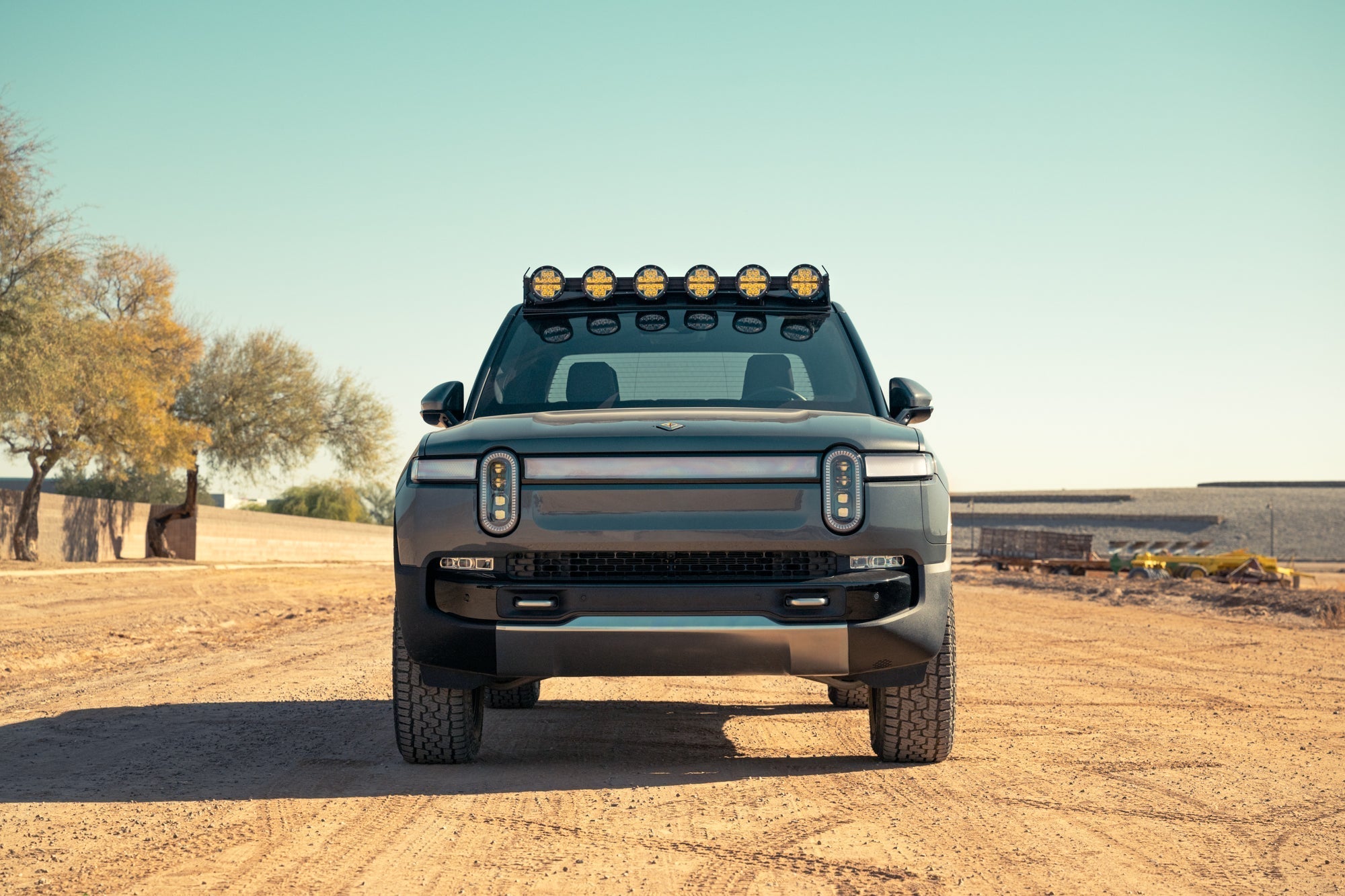Rivian-R1T-Roof-Rack-RIGID-Light-Mount-4 - NVMOS