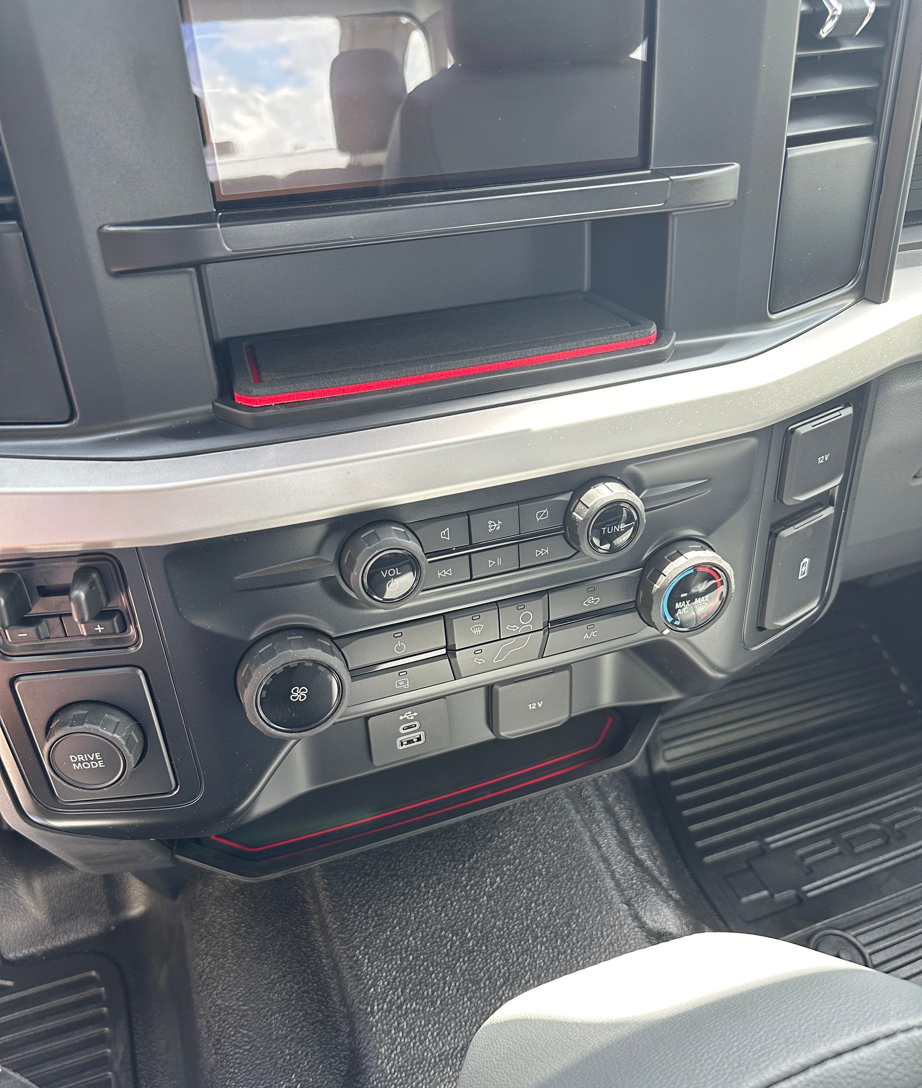 8" Display Screen Center Dash Cubby Foam Inserts Fits 2023-2026 Ford Super Duty