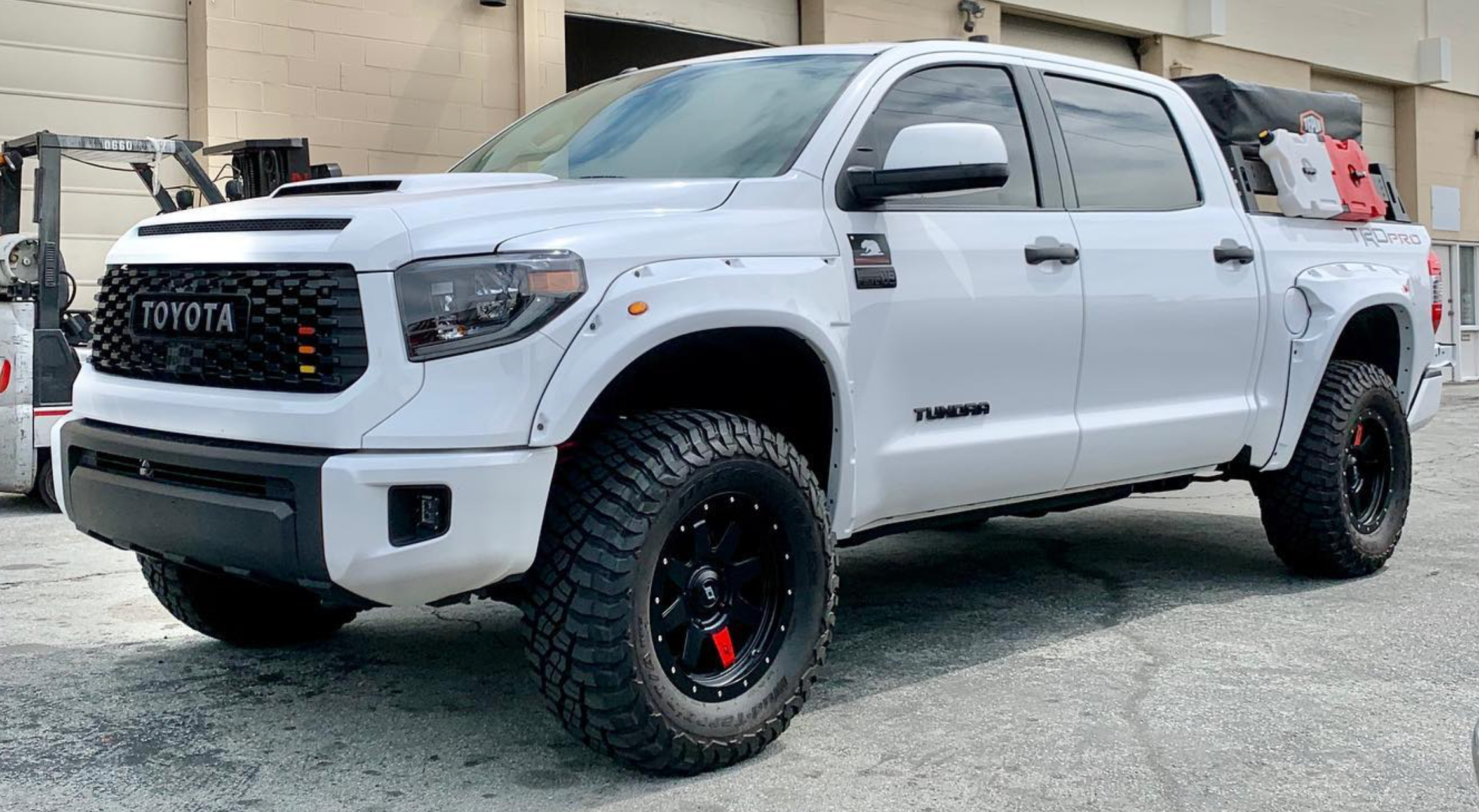 Coachbuilder TRD PRO Kit ( 2015-2017 / 2019-2021) – view 17