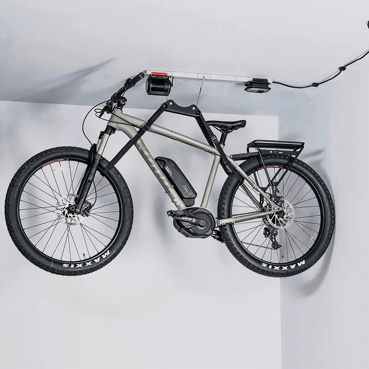 SmarterHomeSingle-BikeLifter-Slide1-min - NVMOS