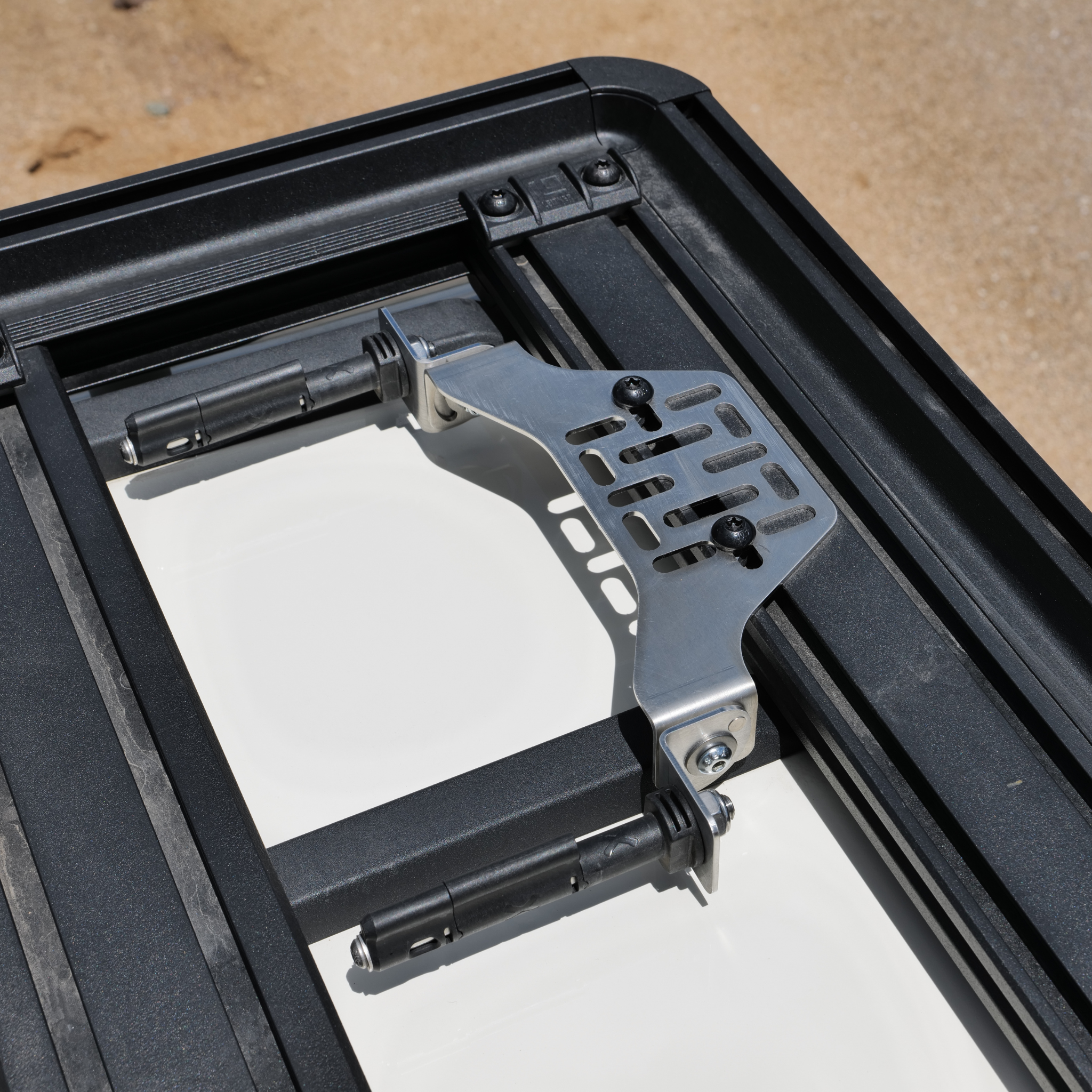 Stealth_Mounts_2.0_2048_x_2048_px - NVMOS