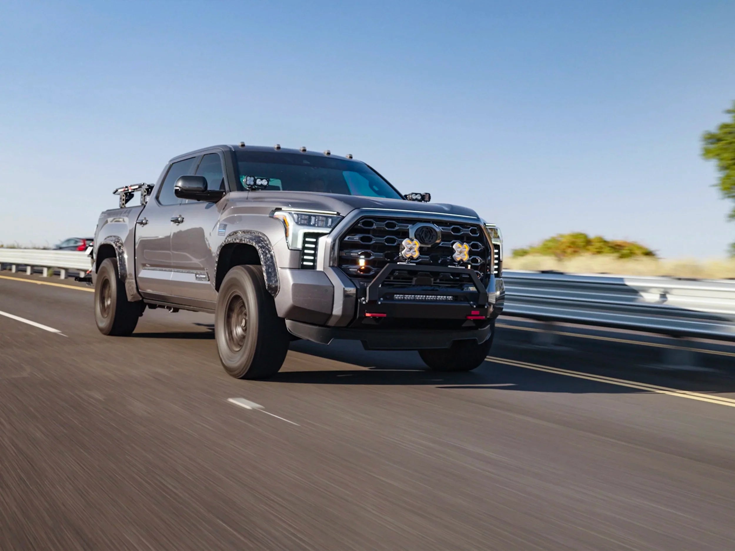 2022-Current Toyota Tundra Front Hybrid Bumper Bull Bar