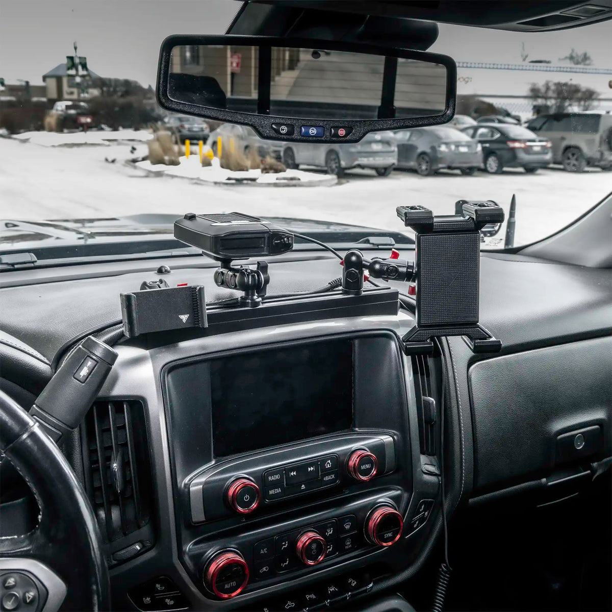 TRAXX™ - Slim Track Dash Bracket With Qi2.2/MagSafe Charging & Cooling Holder | 2014-2018 Chevrolet Silverado & GMC Sierra, 2015-2019 Silverado HD & Sierra HD