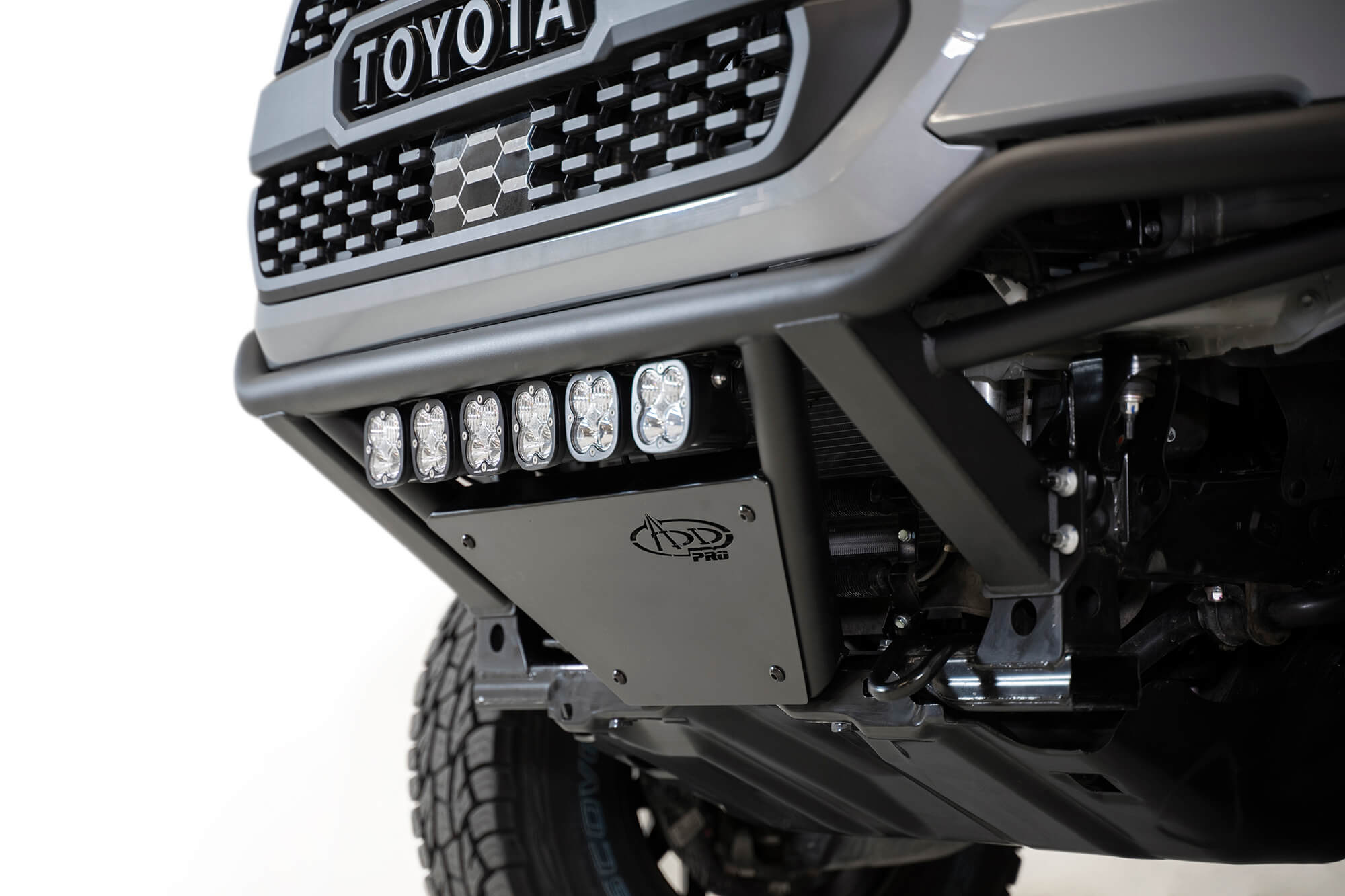 Toyota-Front-Bumper - NVMOS
