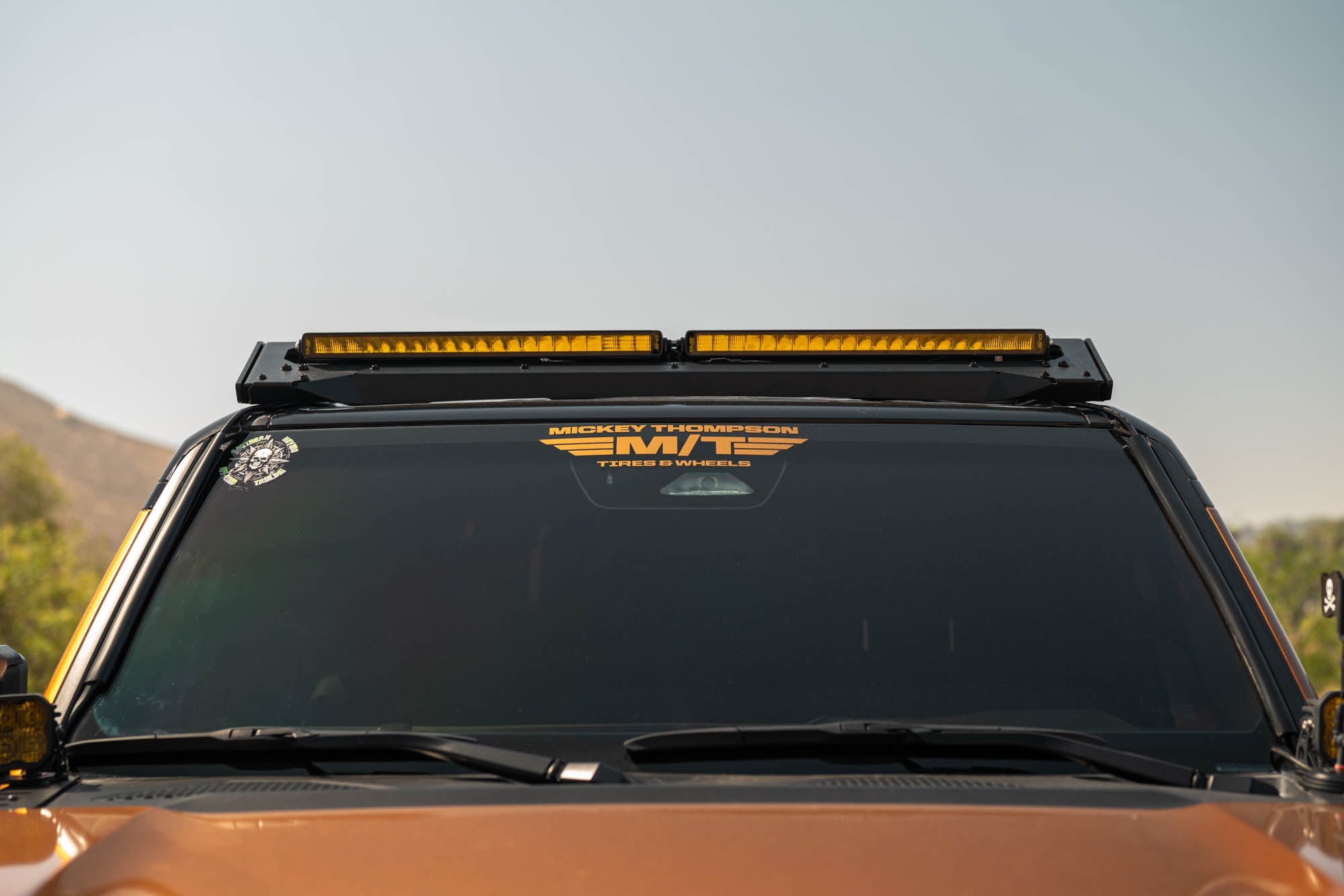 Toyota-Land-Cruiser-250-series-and-Lexus-GX-550-Roof-Rack-Light-Mount-outdoor-7 - NVMOS