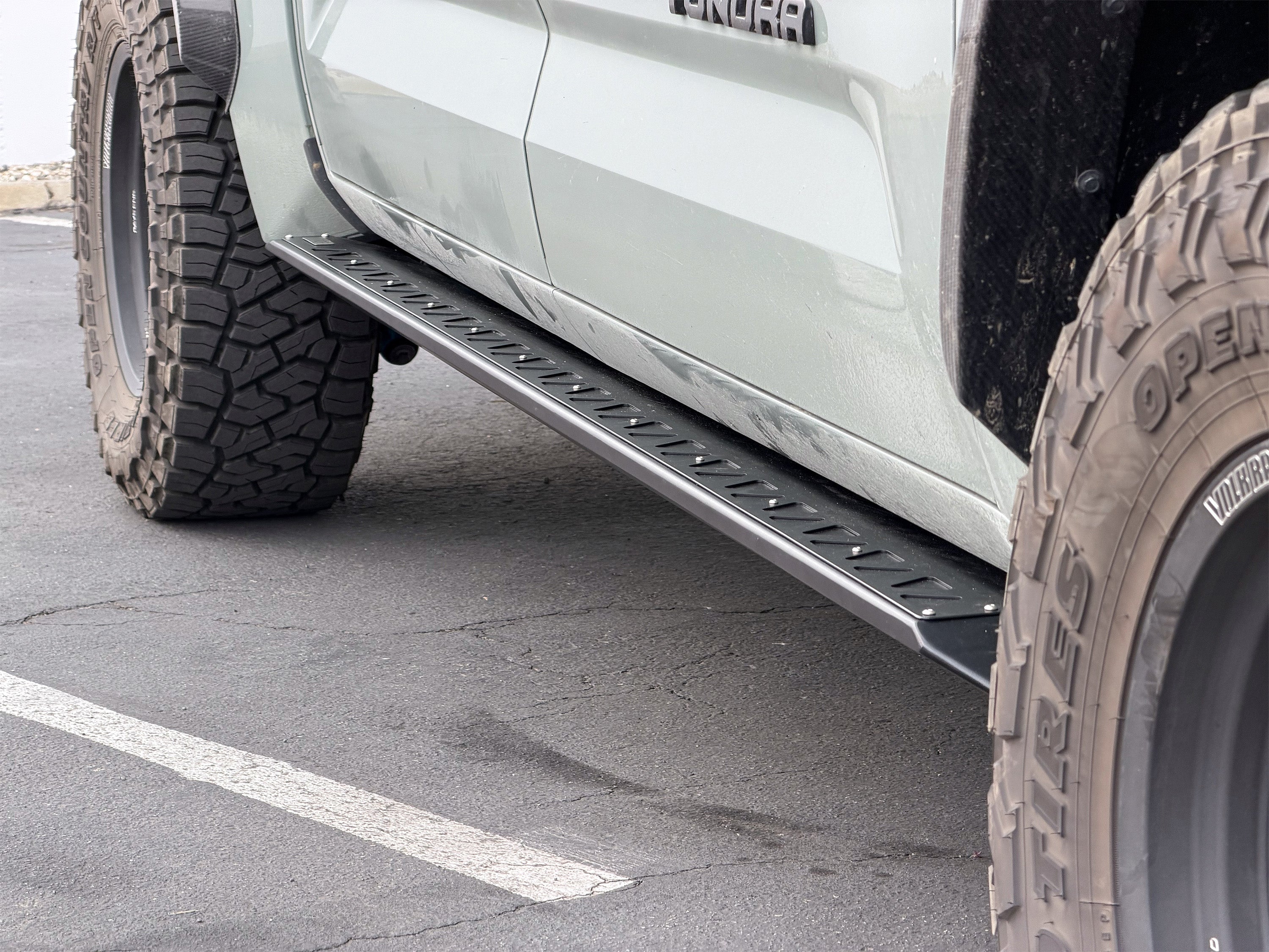 2022-Current Toyota Tundra Rock Sliders