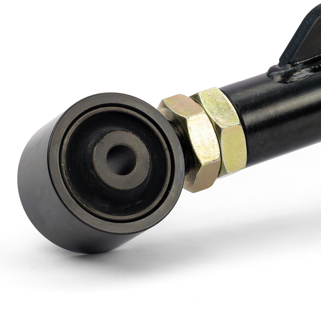 Dobinsons rear adjustable lower trailing arms for Land Cruiser 100 Series and LX 470