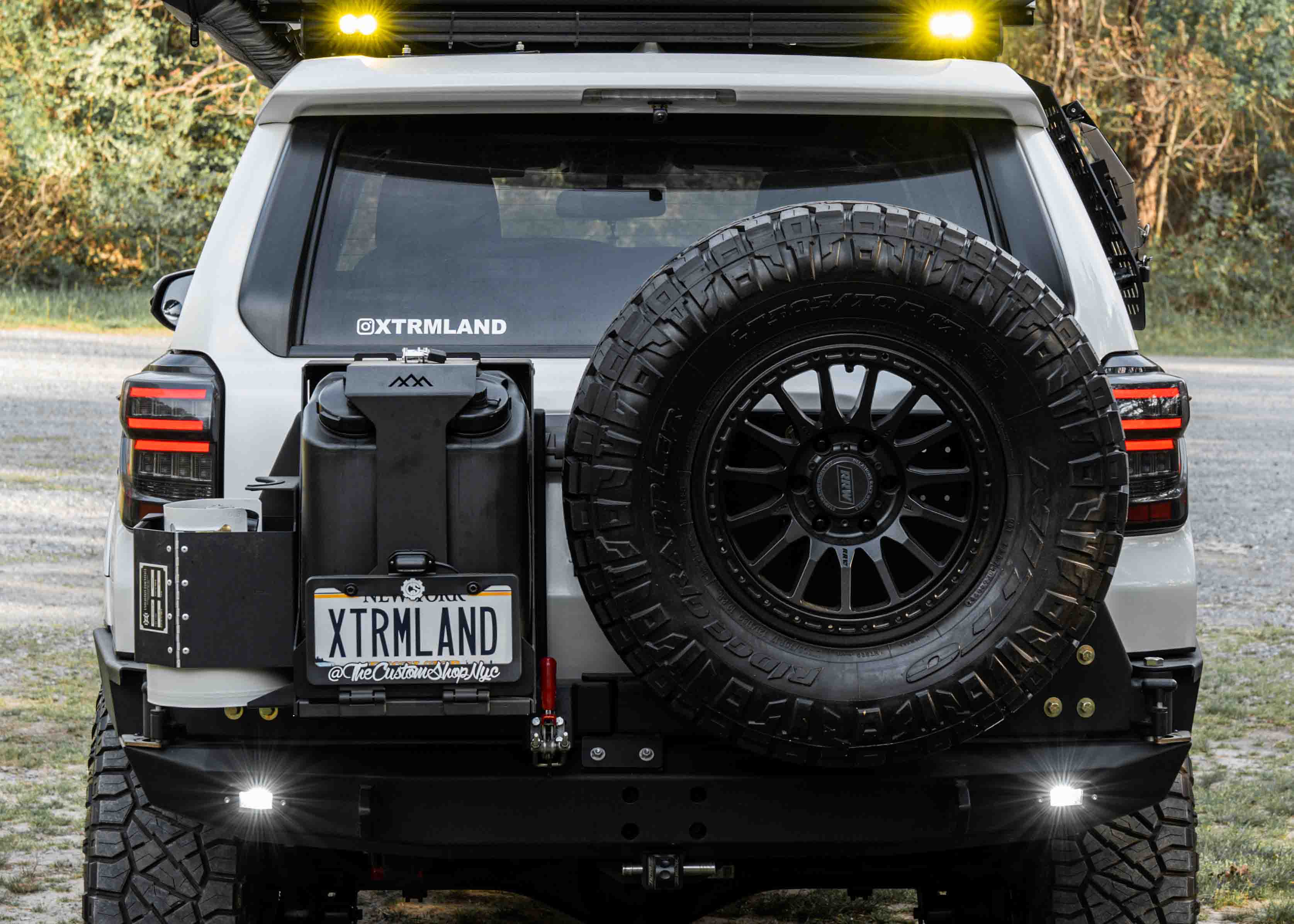 Backwoods Jerry's Can Holder - Dual Universal Jerry Can Carrier