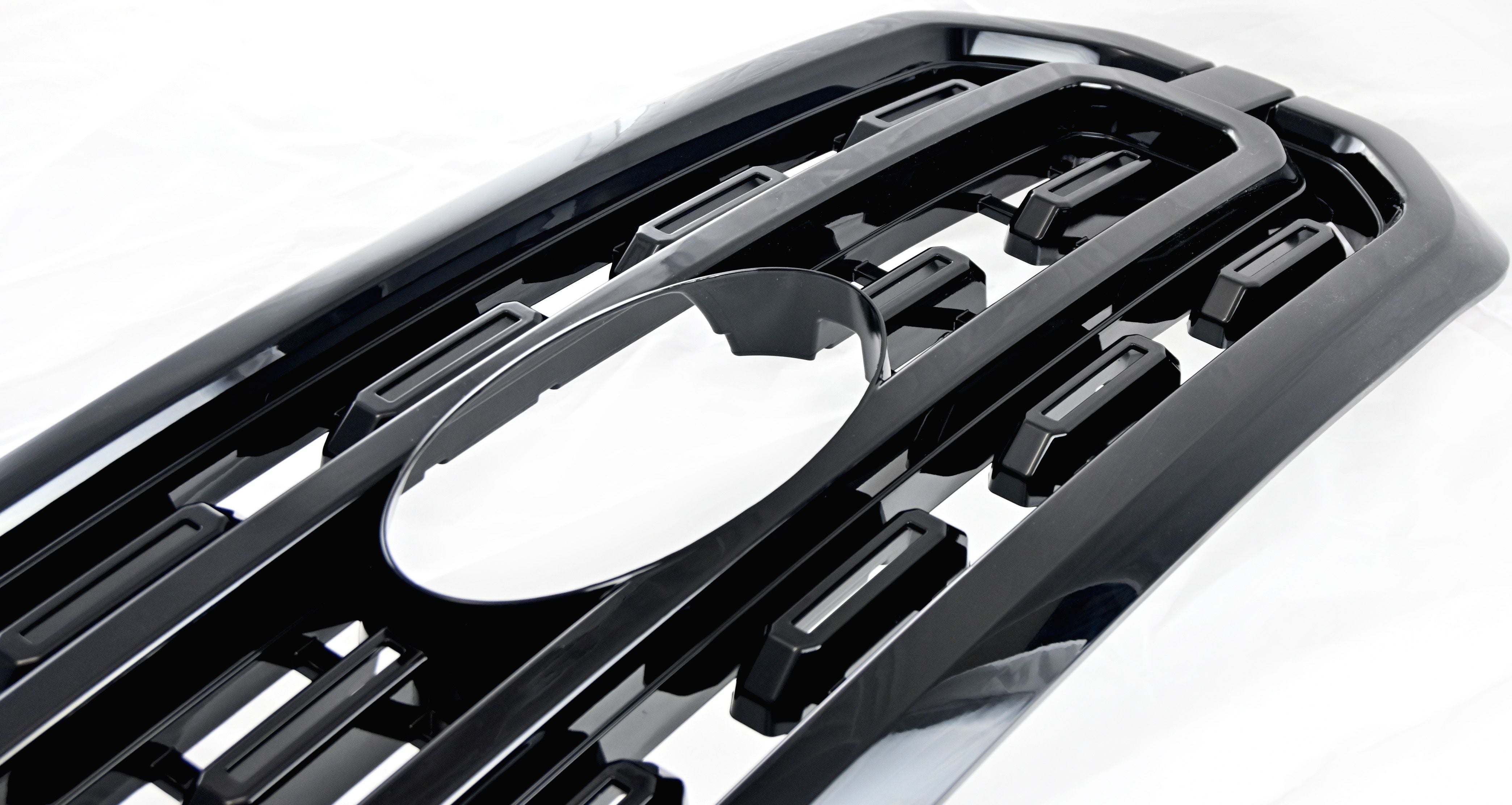 ABS6521BLK 21-23 Ford F-150 XLT/XL 1 PC Gloss Black Clip-On W/Tape Grille Overlay