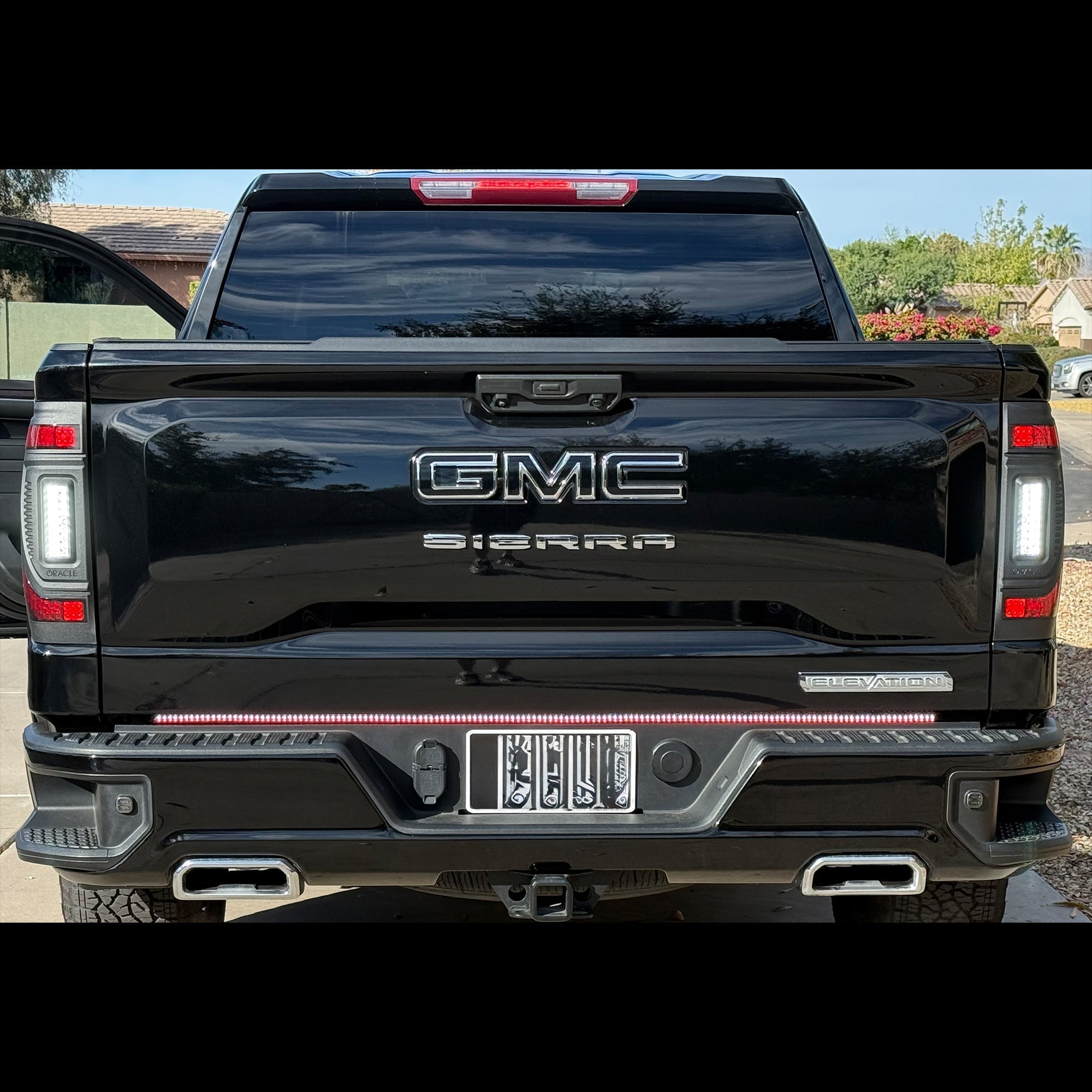 blackGMC_SierraTailLightrear - NVMOS