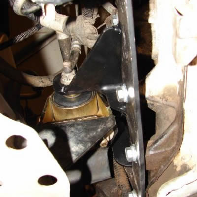 bomb-proof-block-brackets-for-jeep-cherokee-xj-1991-01-with-40l-engine-422134 - NVMOS