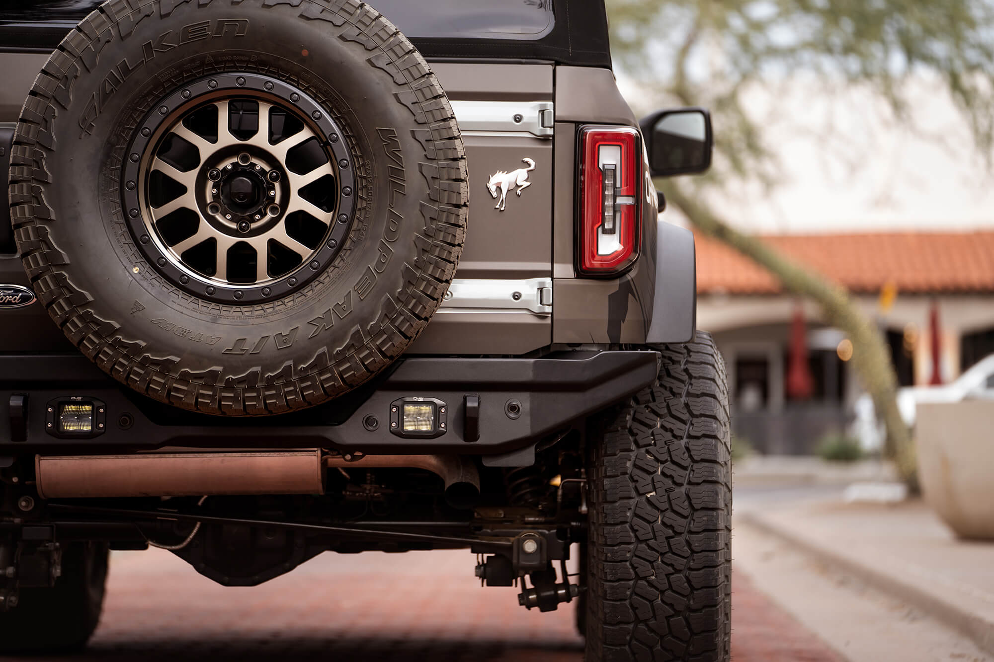 bronco-off-road-rear-bumper_ef70e015-6be6-4e0b-b065-81cf5eb141ca - NVMOS