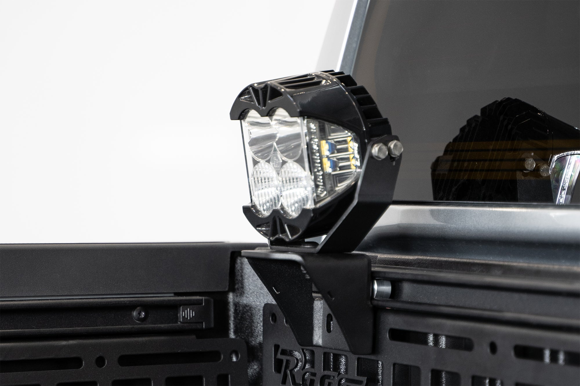 chase-light-mount - NVMOS