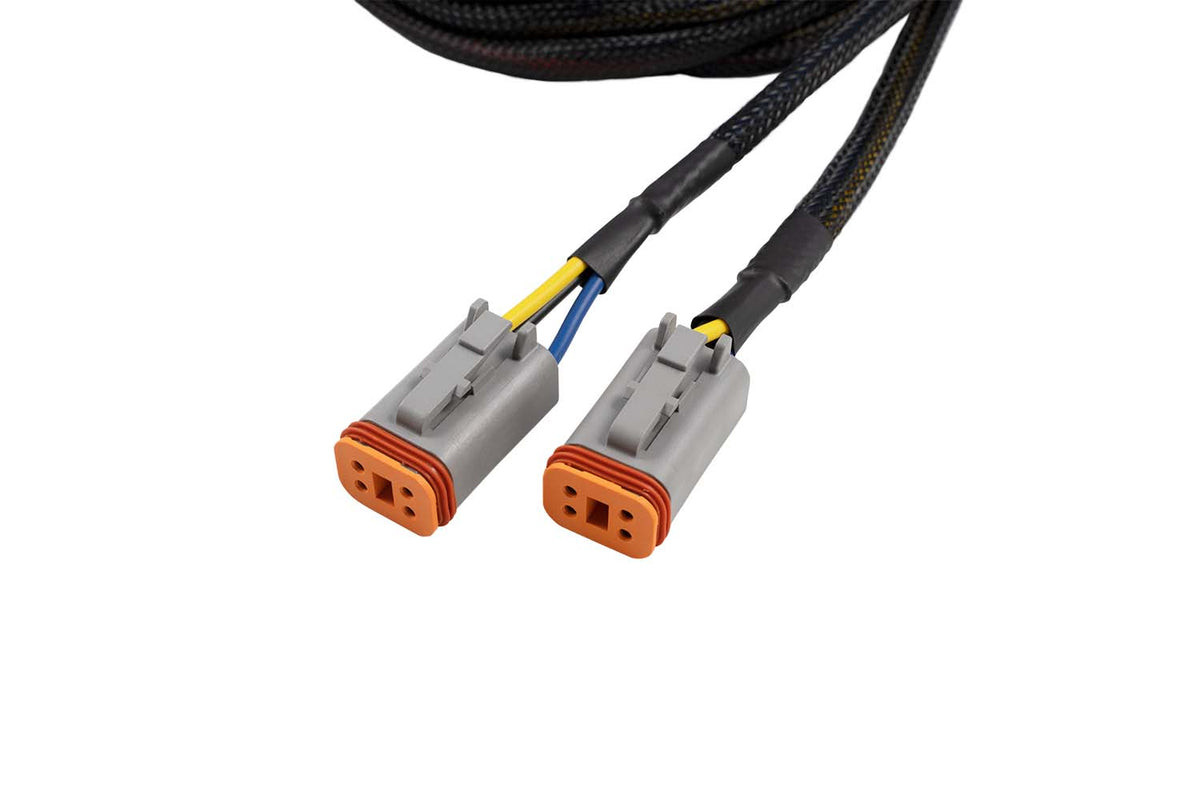 Diode Dynamics Light Duty Dual Output 4-pin Wiring Harness for trucks and SUVs – connector
