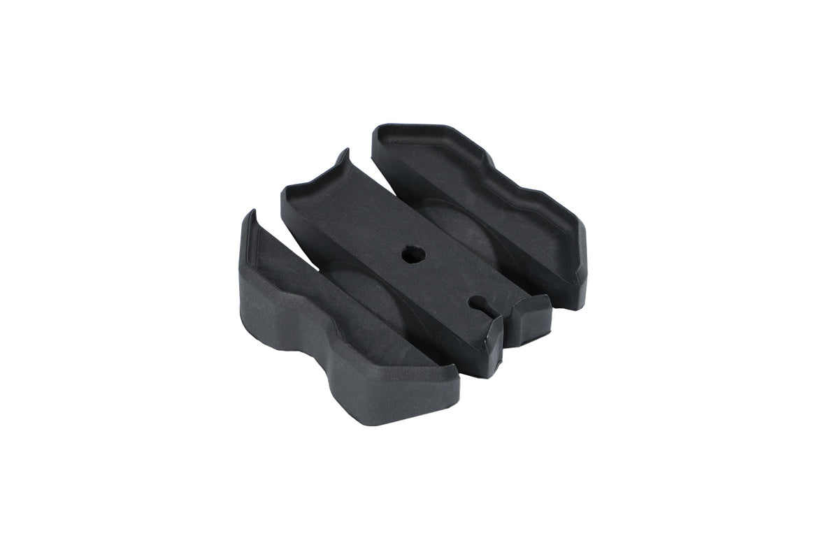 Diode Dynamics Stage Series rock light roll bar mount for trucks and SUVs – detail