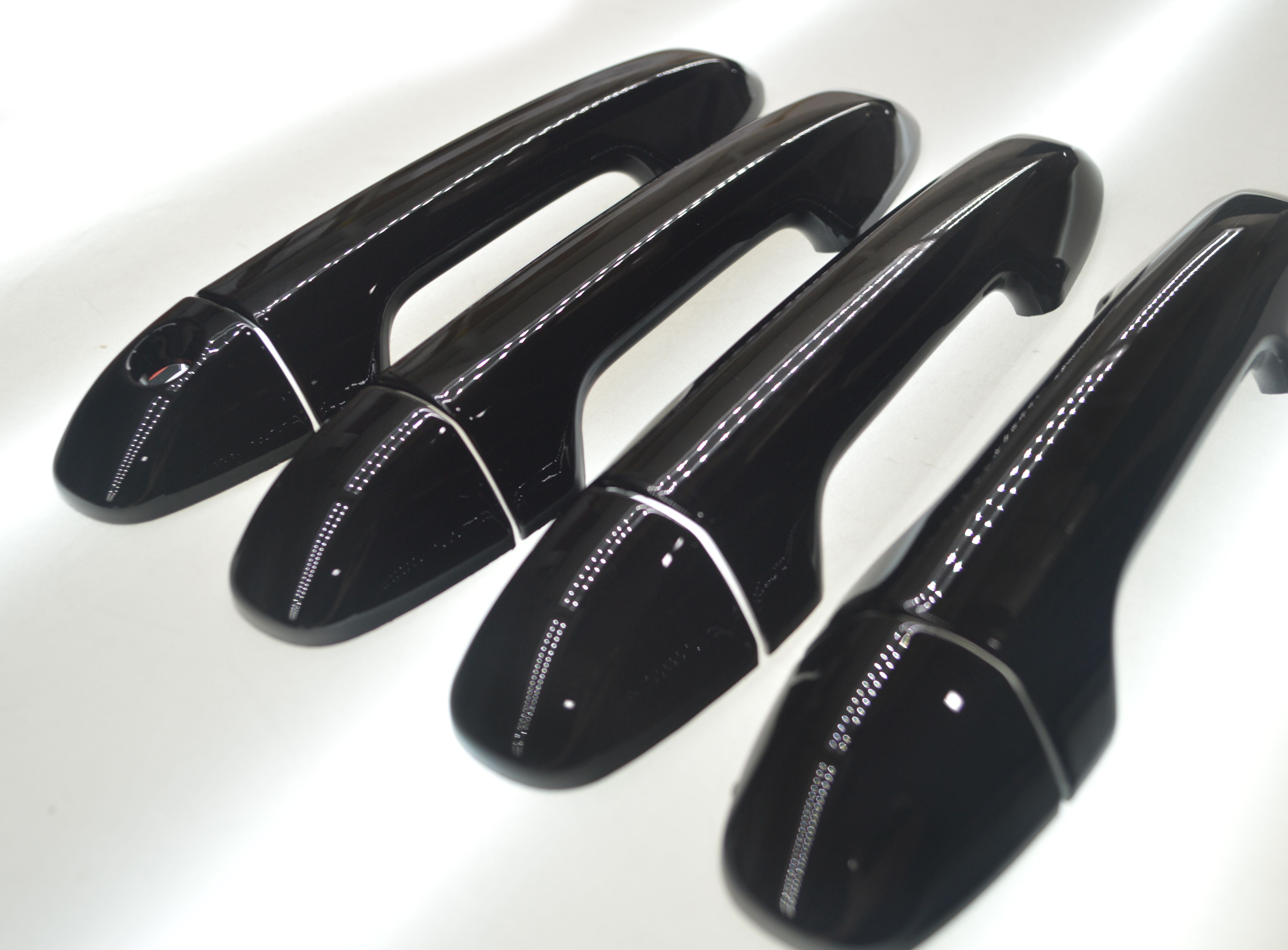 2014-2019 Toyota Highlander Works over Keyless Sensors 8 PCS Gloss Black Snap-on W/Tape Door Handle Cover