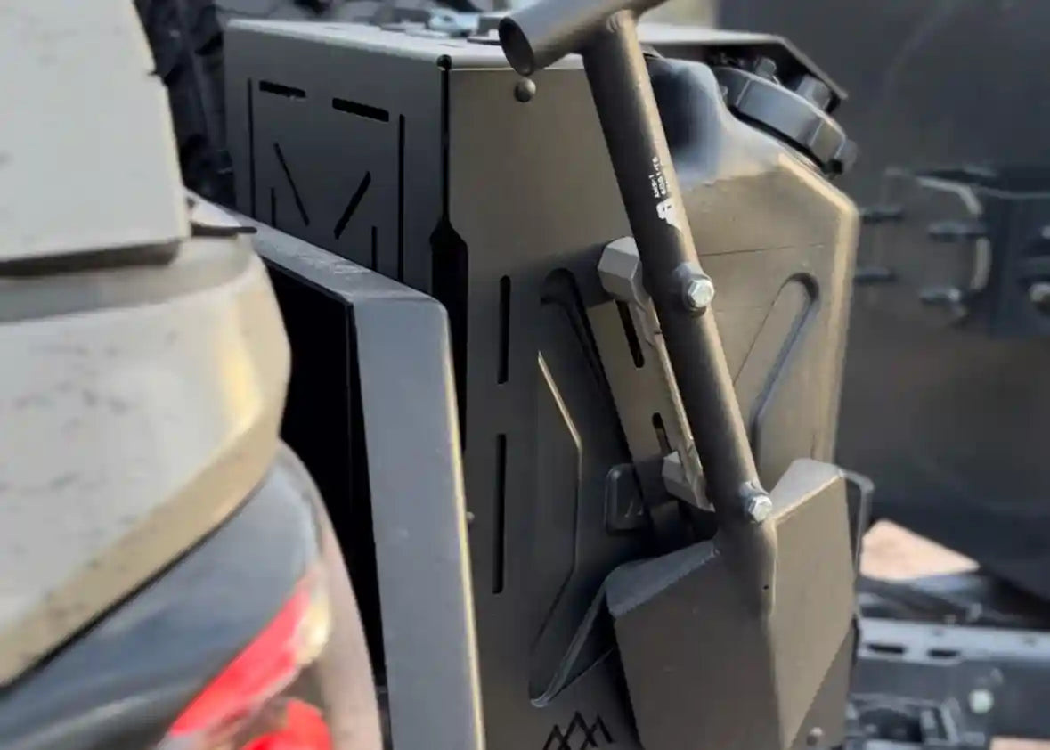 dual-jerry-can-holder-mount-with-off-road-shovel - NVMOS