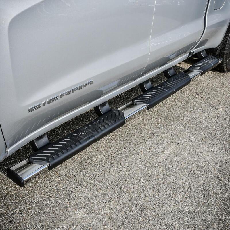 Westin R5 Modular Wheel-to-Wheel Nerf Step Bars, Crew Cab, 5.5 ft. Bed, fits Chevy Silverado 1500