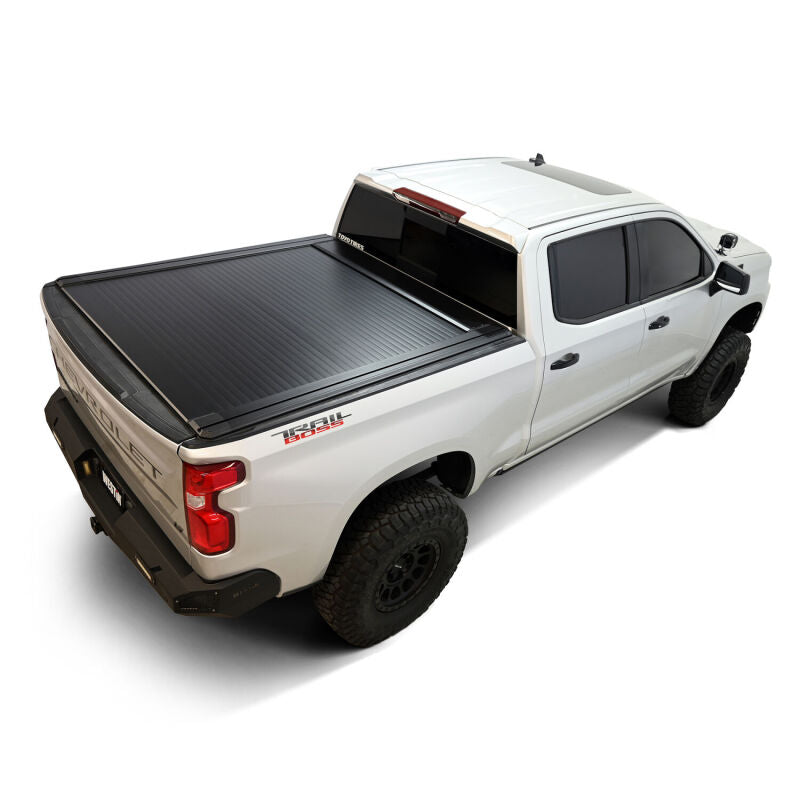 Westin Manual Retractable Tonneau Cover, 5 ft. 8 in. Bed, fits Chevy Silverado 1500