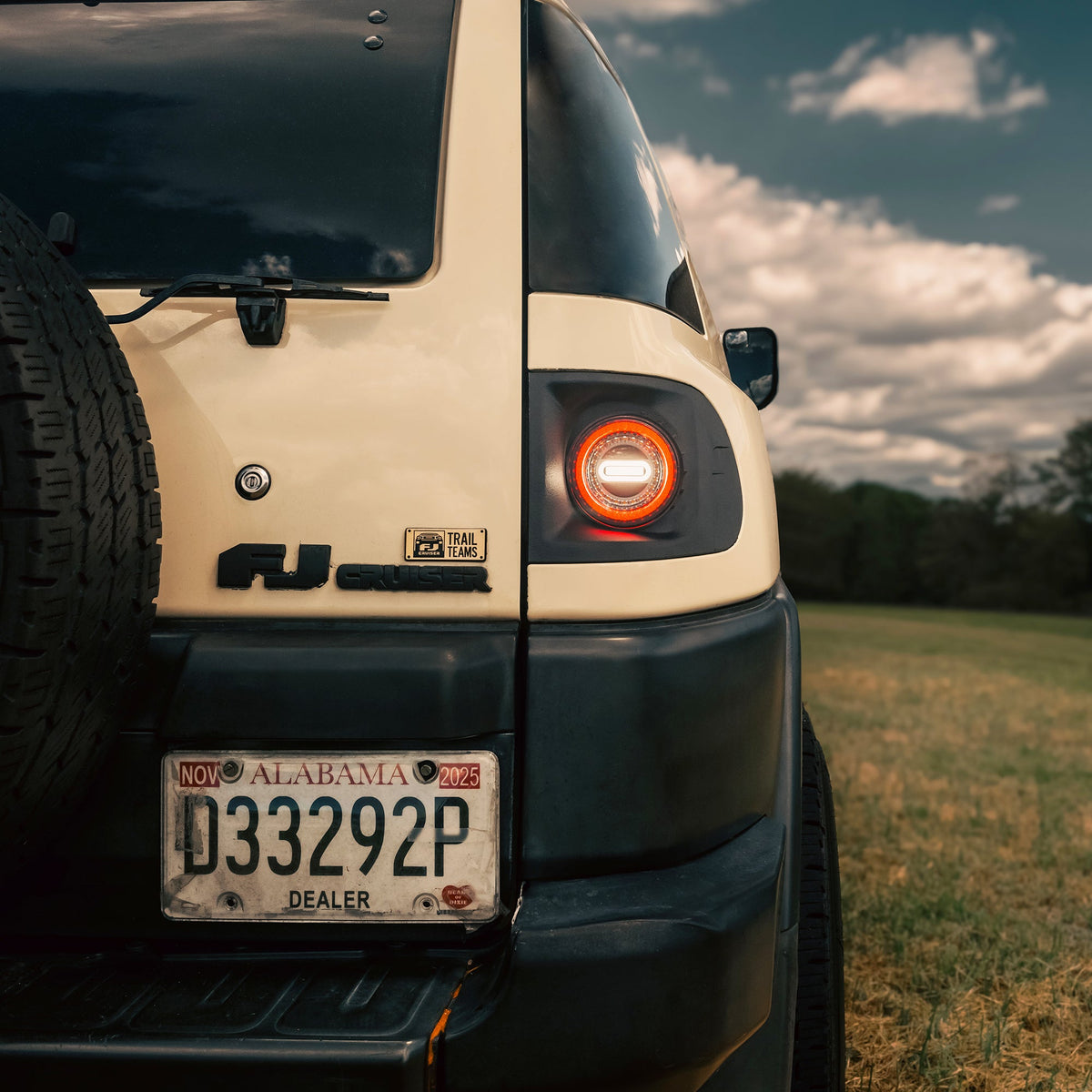 ORACLE Lighting flush mount LED tail lights for 2007-2014 Toyota FJ Cruiser