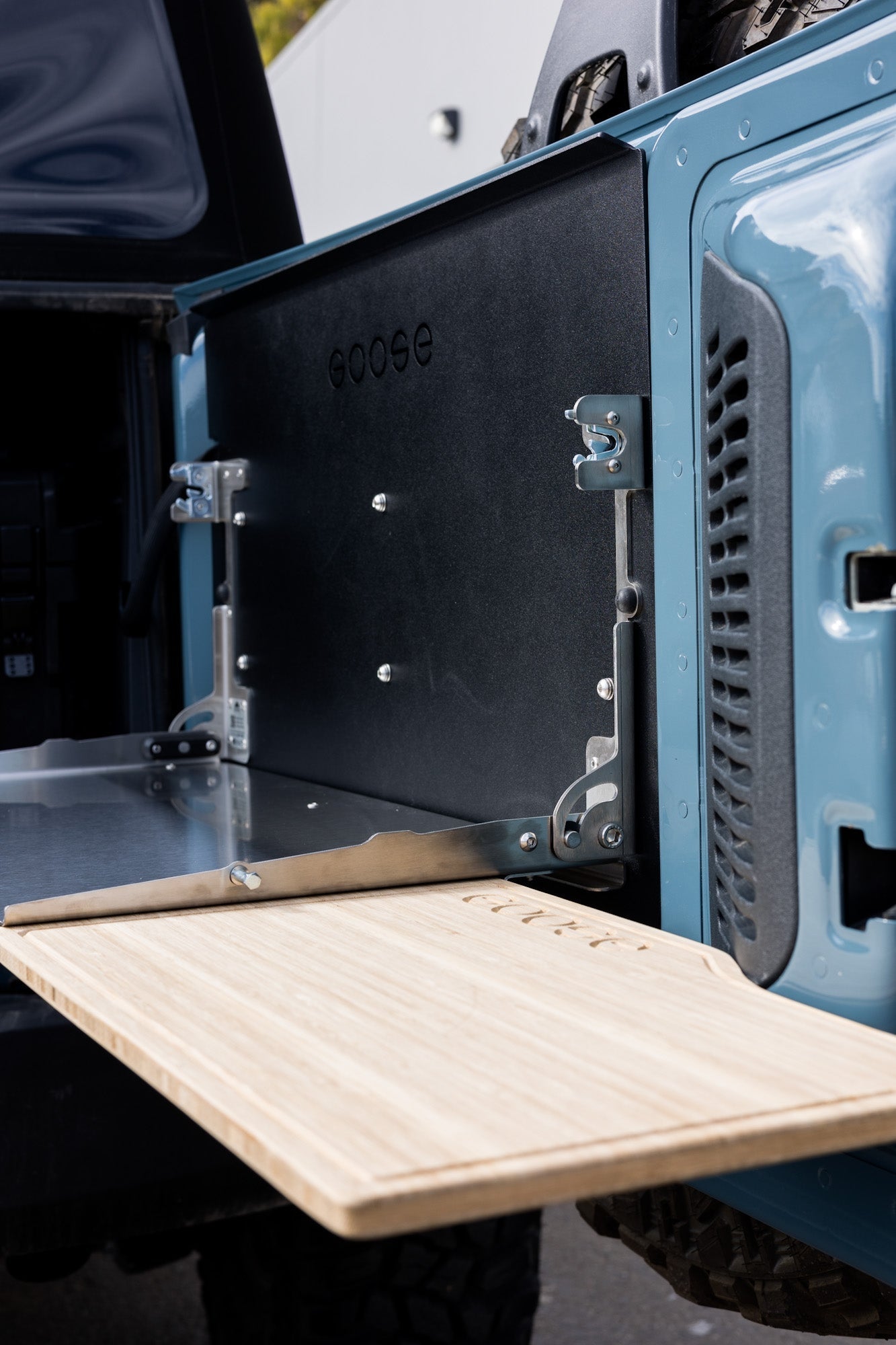 福特 Bronco 2021 年至今第 6 代 - 后挡板表