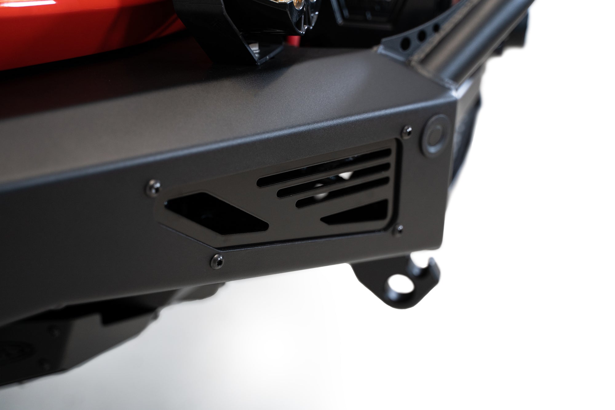ford-bronco-raptor-off-road-front-winch-bumper - NVMOS