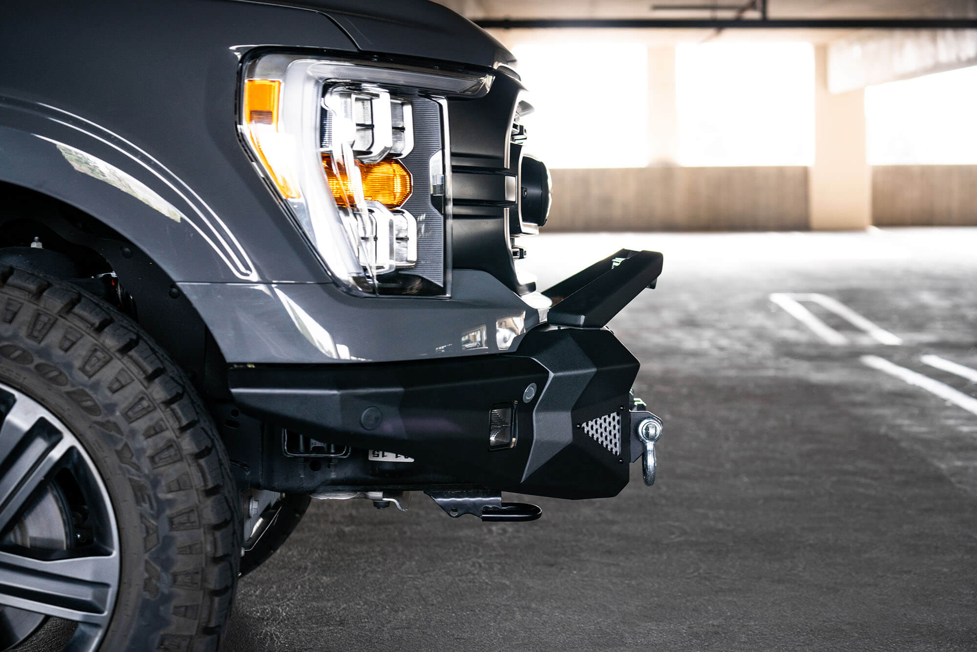 ford-f150-overlanding-front-bumper_a91bd79e-7882-417b-9d99-5dde17f8d77f - NVMOS