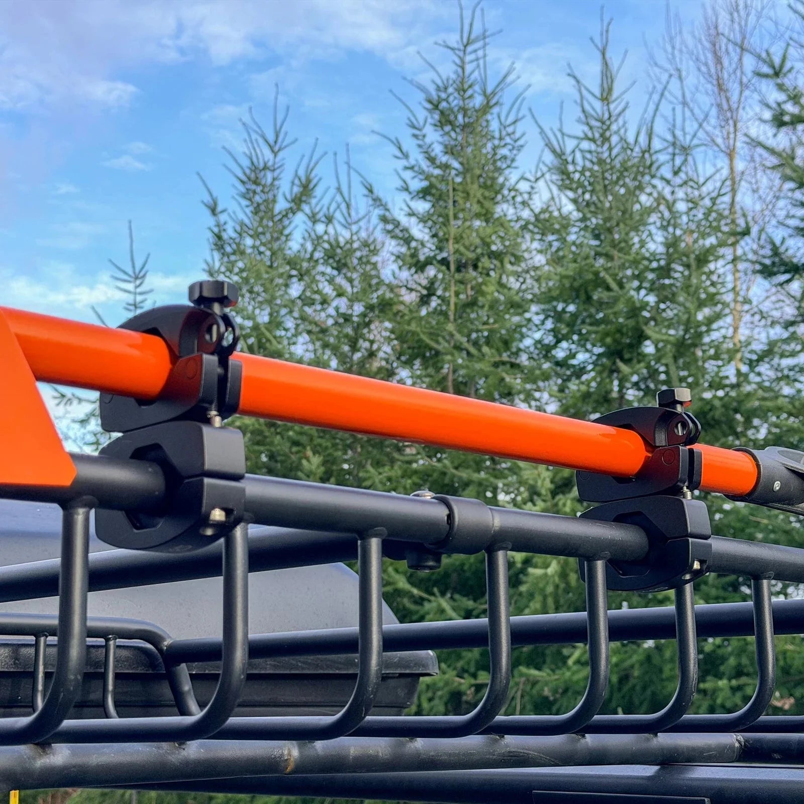 full-mounty-shovelaxe-roll-bar-mountfull-mounty-shovelaxe-roll-bar-mountdmos-pro-shovel-tools-1125759 - NVMOS