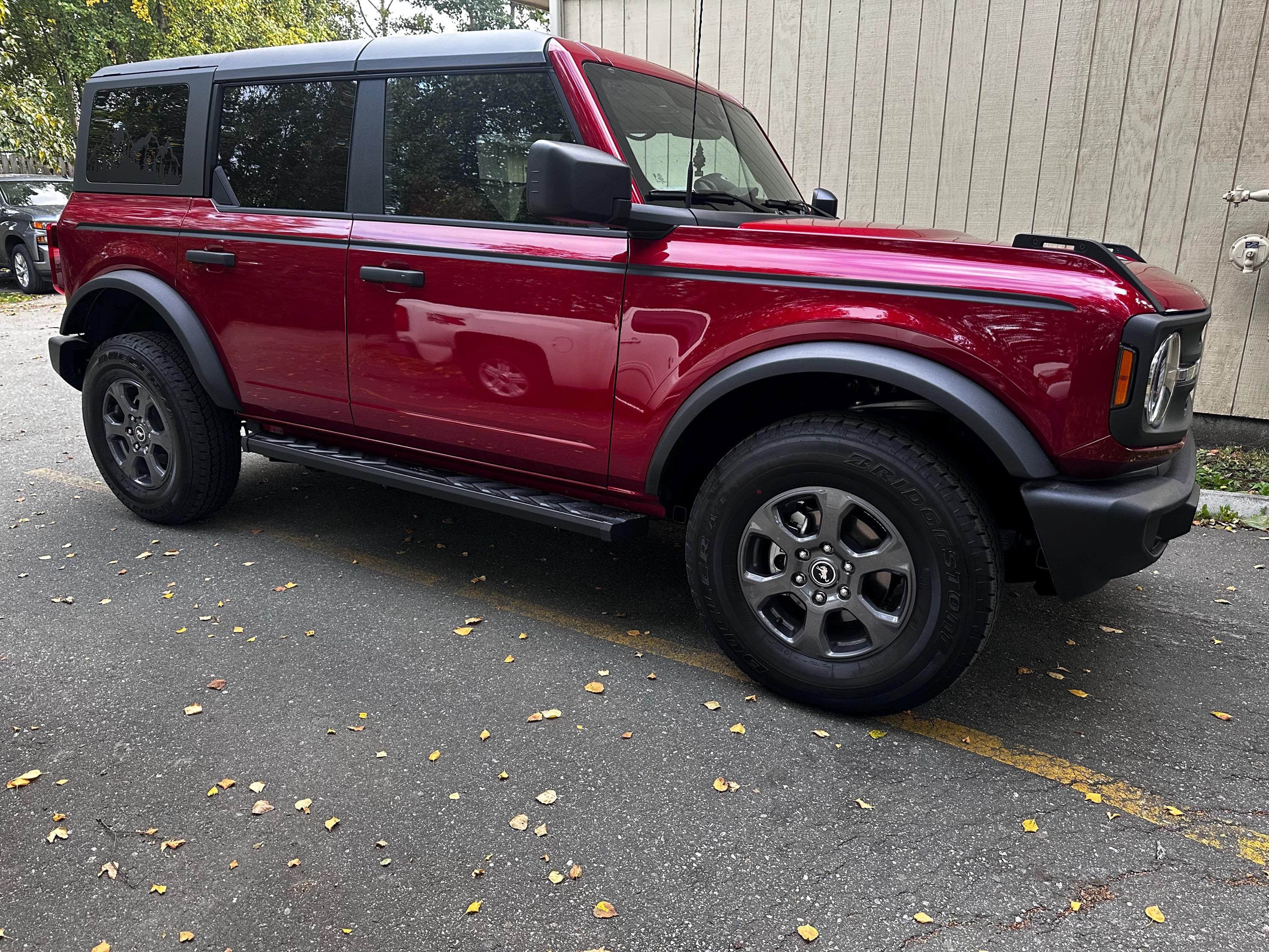 Solid Color Upper Door Spear Stripe Kit - 2021+ Bronco 4 Door (non-Raptor)