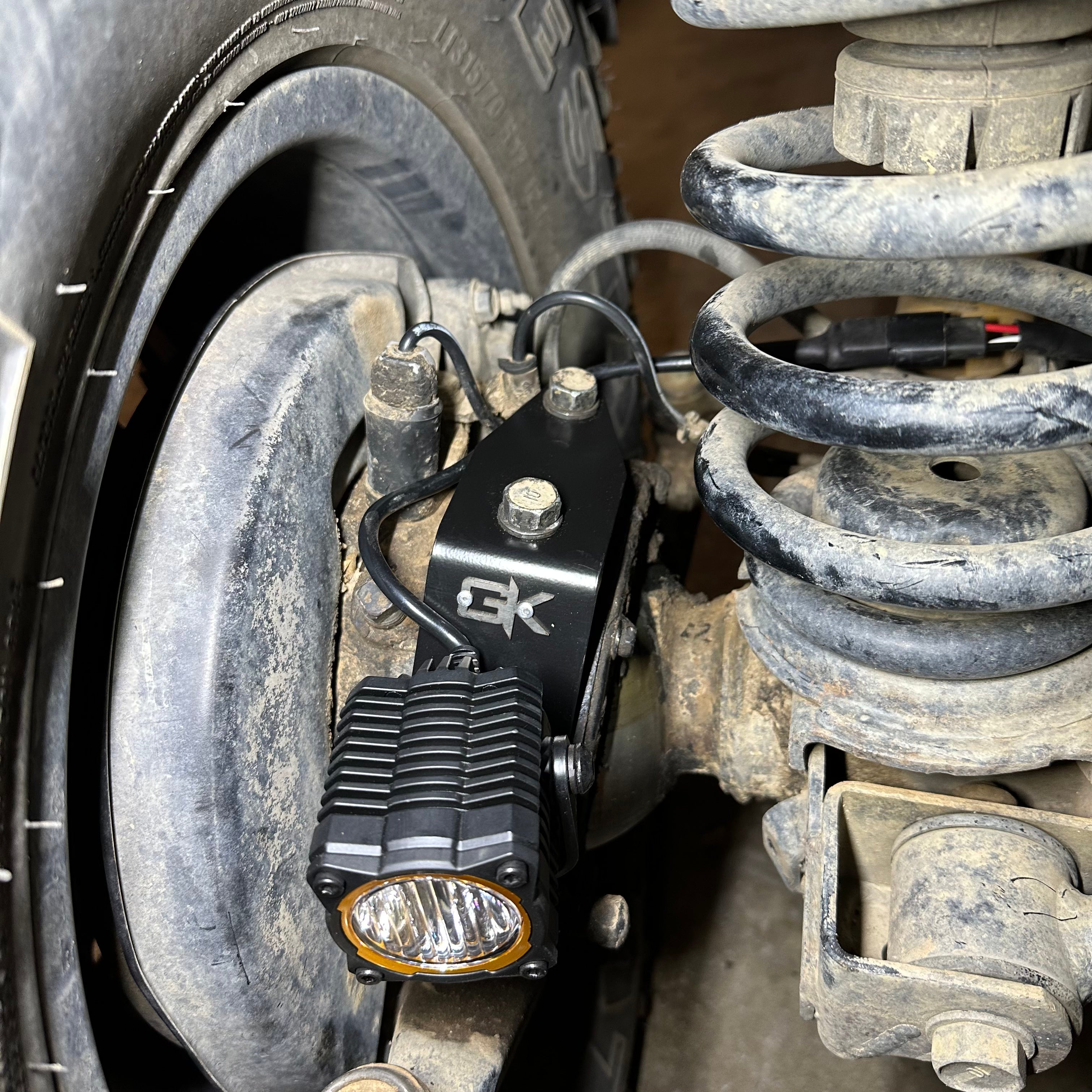 Toyota FJ80 Landcruiser Steerable Knuckle Pod Light Mounts (1990-1997)