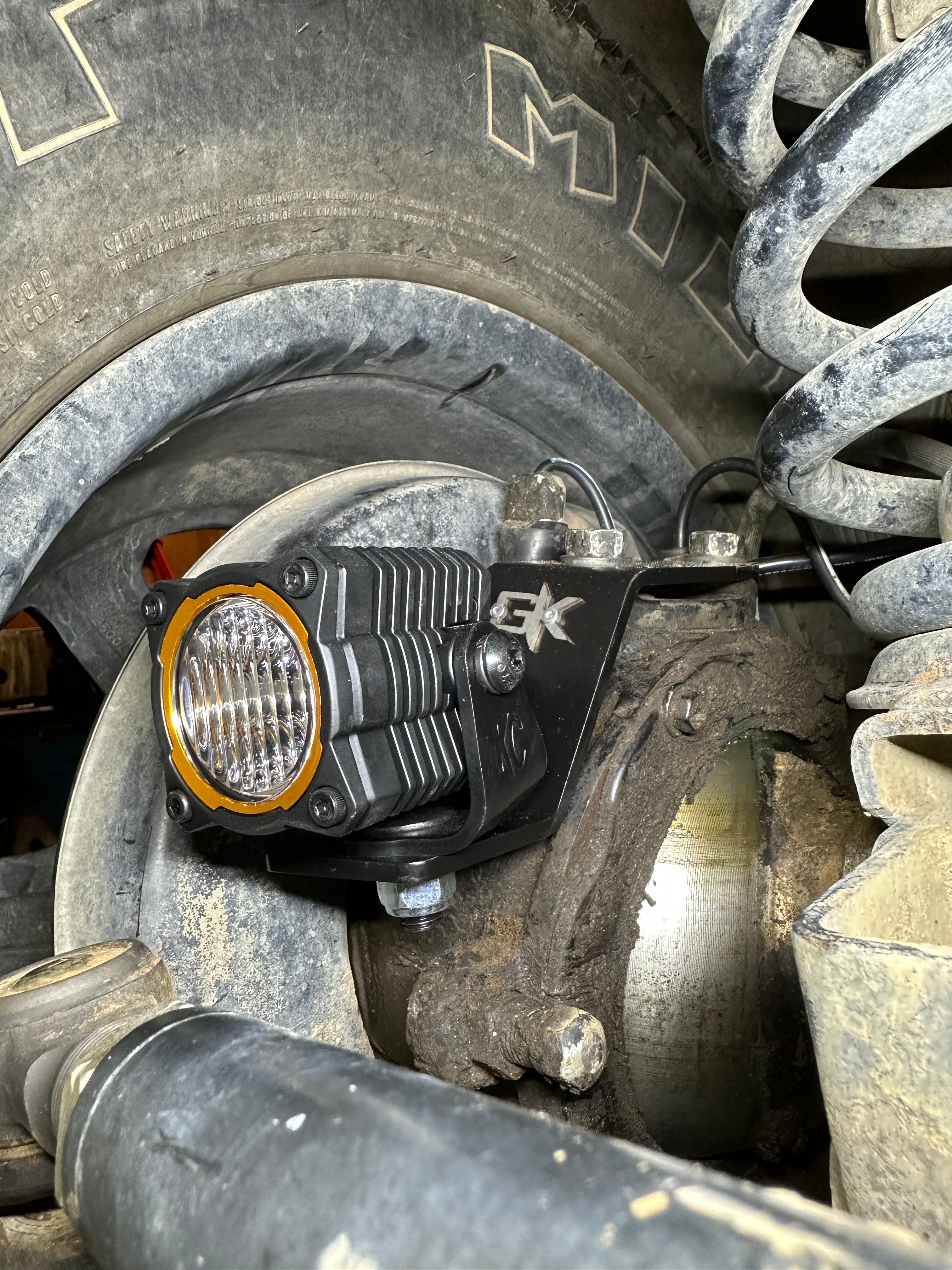 Toyota FJ80 Landcruiser Steerable Knuckle Pod Light Mounts (1990-1997)