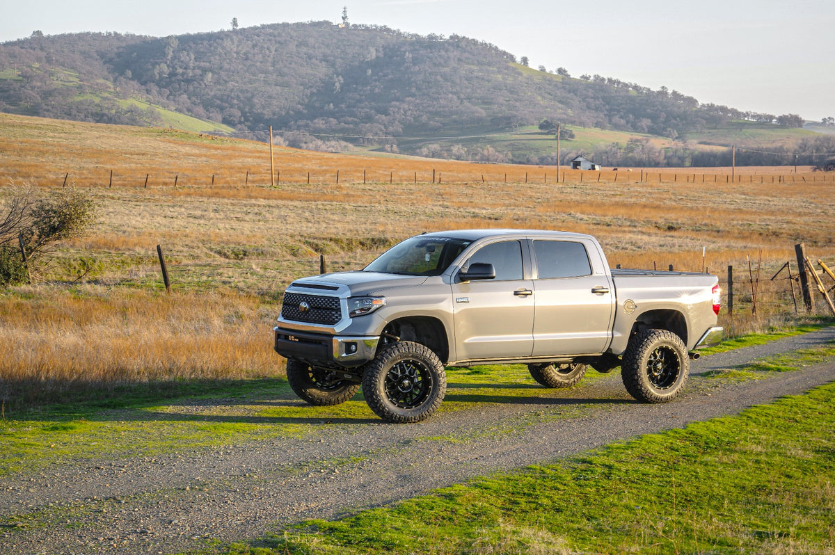ReadyLIFT 8" Lift Kit W/ Falcon 1.1 Shocks - Toyota Tundra 2007-2021 - view 2