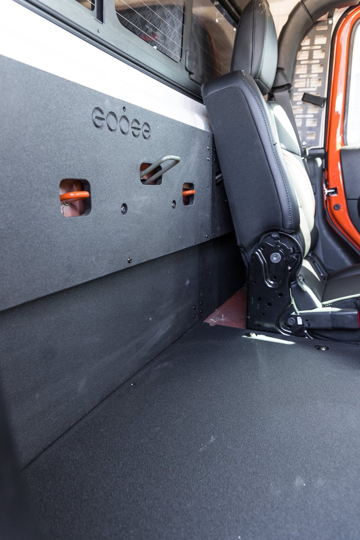 Jeep Gladiator 2019-Present JT 4 Door - Back Wall – view 2
