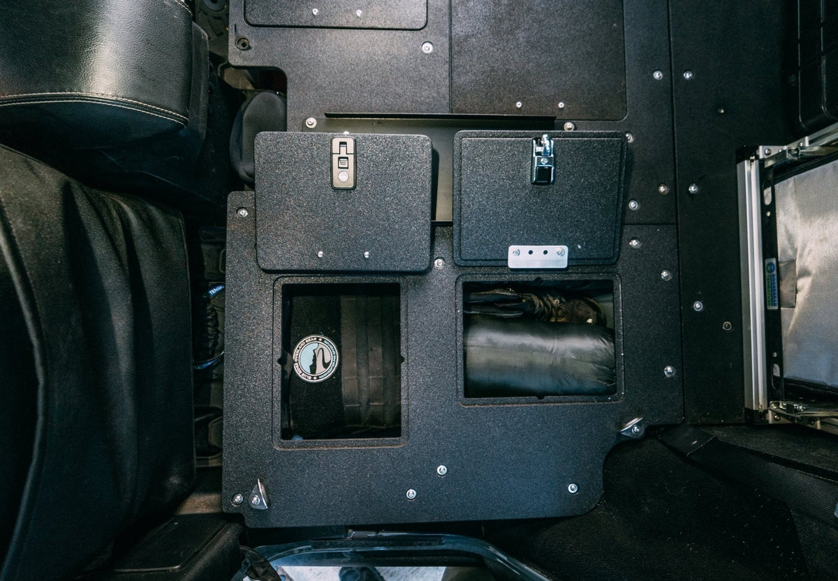 Jeep Wrangler 2007-2018 JKU 4 Door - Second Row Seat Delete Plate System – view 31