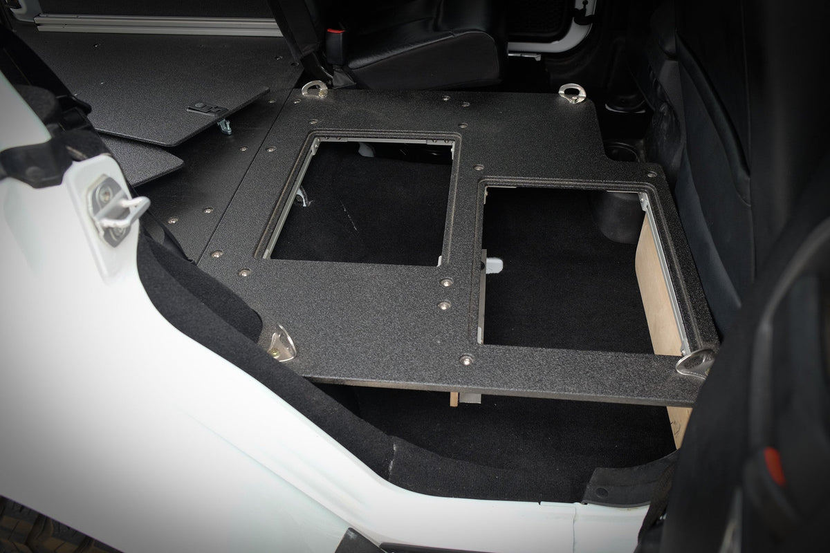 Jeep Wrangler 2007-2018 JKU 4 Door - Second Row Seat Delete Plate System – view 4