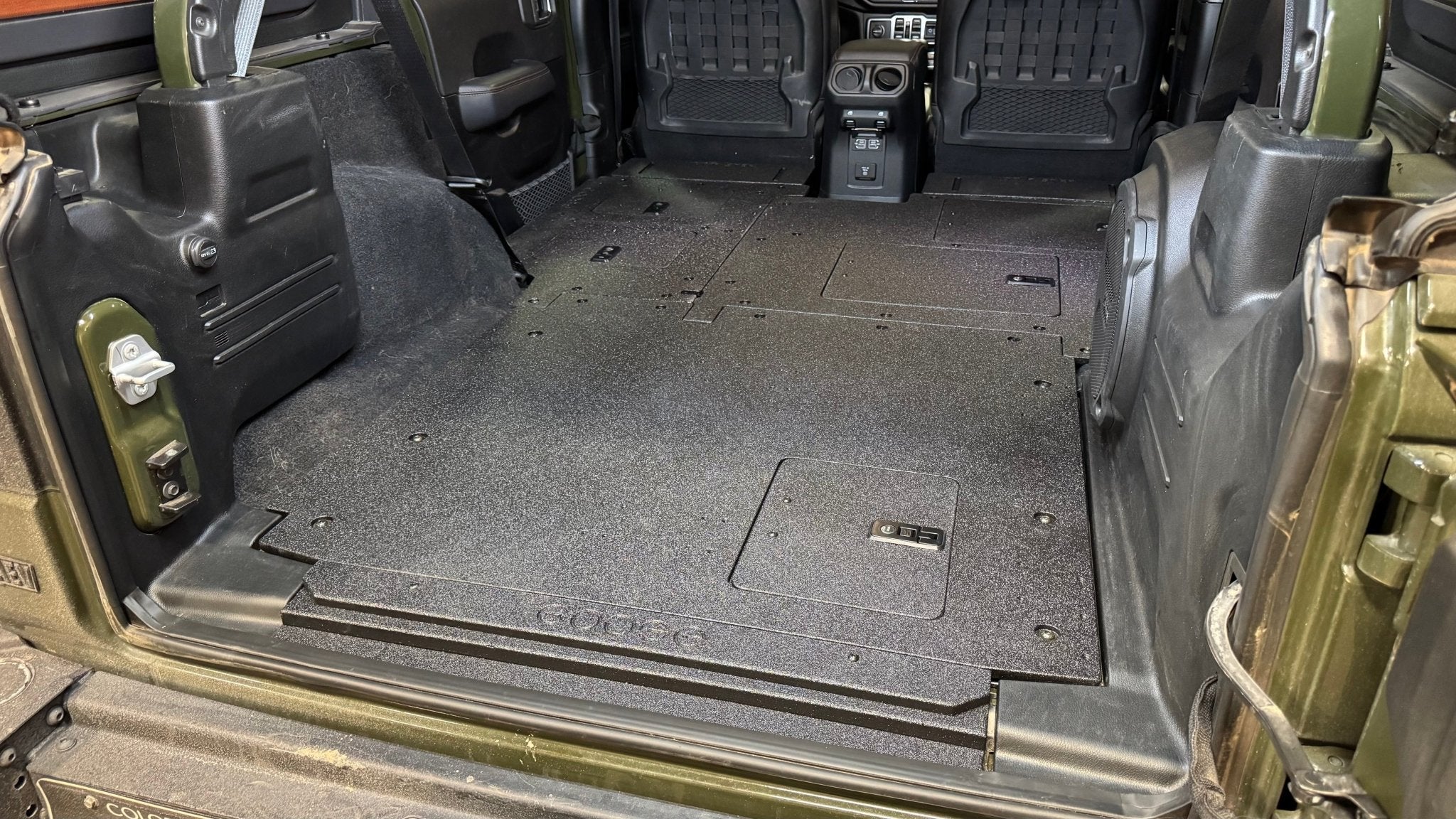 Goose Gear Jeep - Wrangler - JLU - 2018-Present - Explore Series - Stealth Sleep Package V2