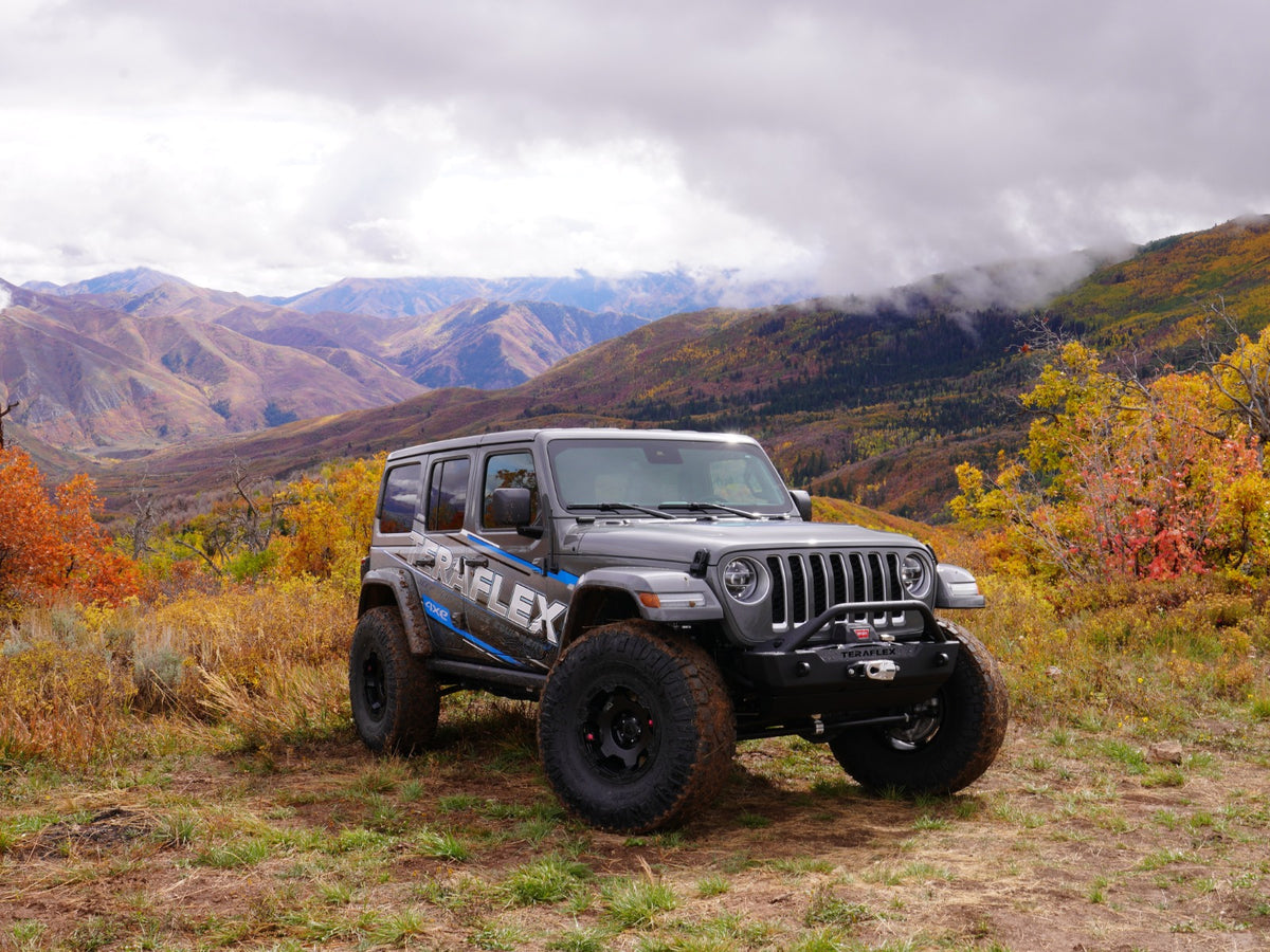 TeraFlex 2.5" Trail Select Adventure Kit W/ Falcon 2.1 Shocks JL Wrangler 2018-2026