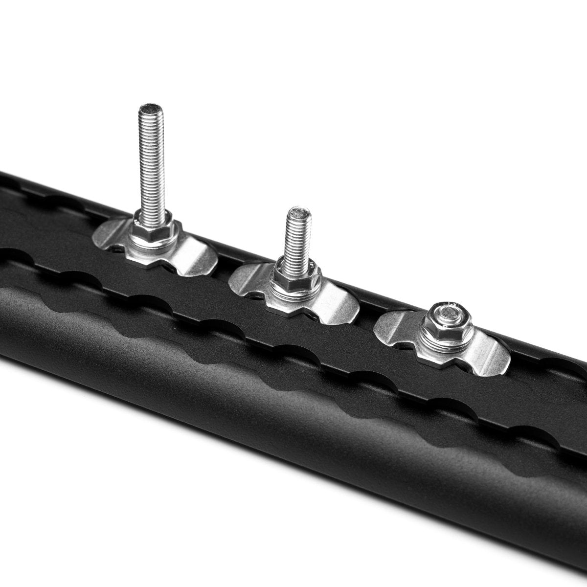 l-track-bolt-m8-4-pack-7096988 - NVMOS