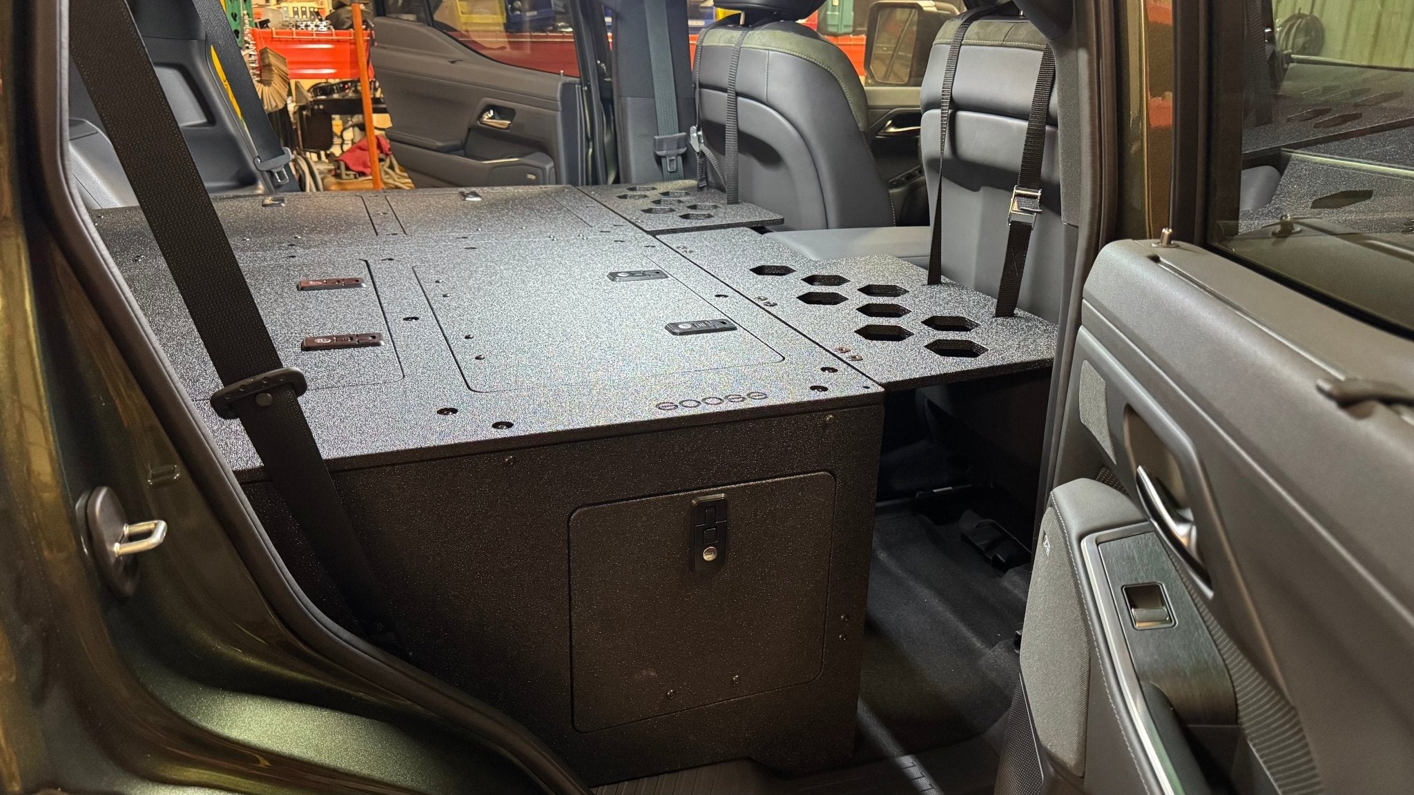 Goose Gear Lexus - GX550 - 2024-Present - Explore Series - Seat Delete Plate System - Second Row - 10" Module Based