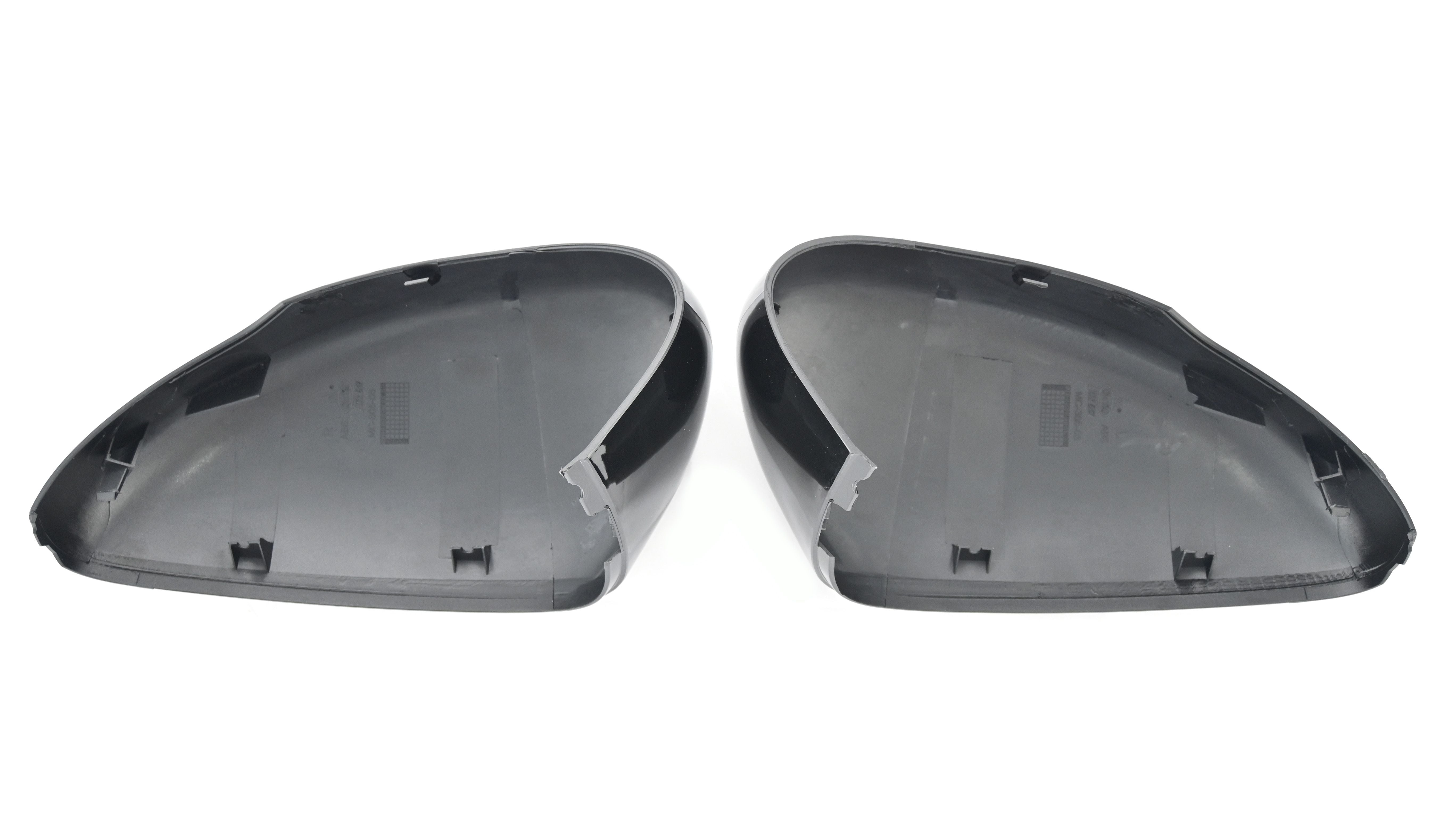 MC6305BLK 20-22 Ford Escape 2 PCS With Turn Signal Top Gloss Black Replacement Mirror Cover