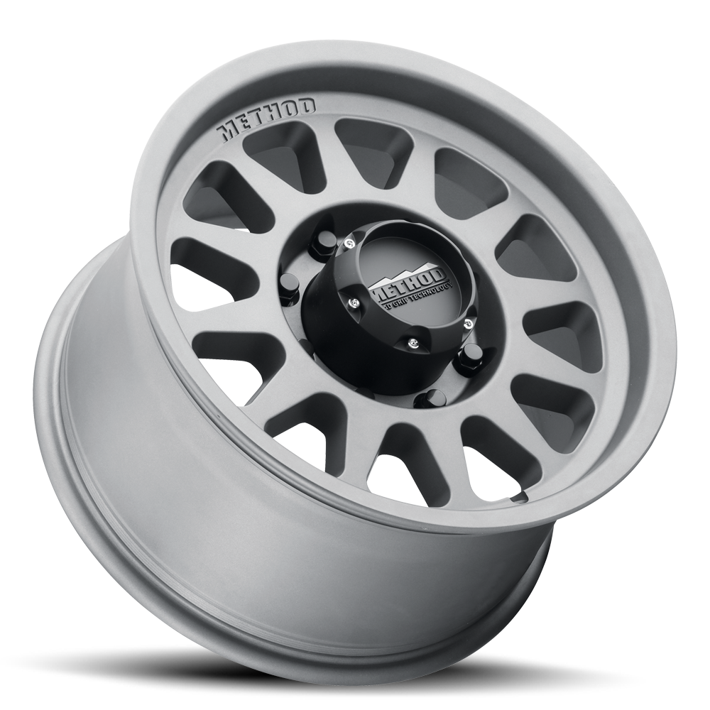 method-mr704-wheel-8lug-gunmetal-17x9-lay-1000 - NVMOS
