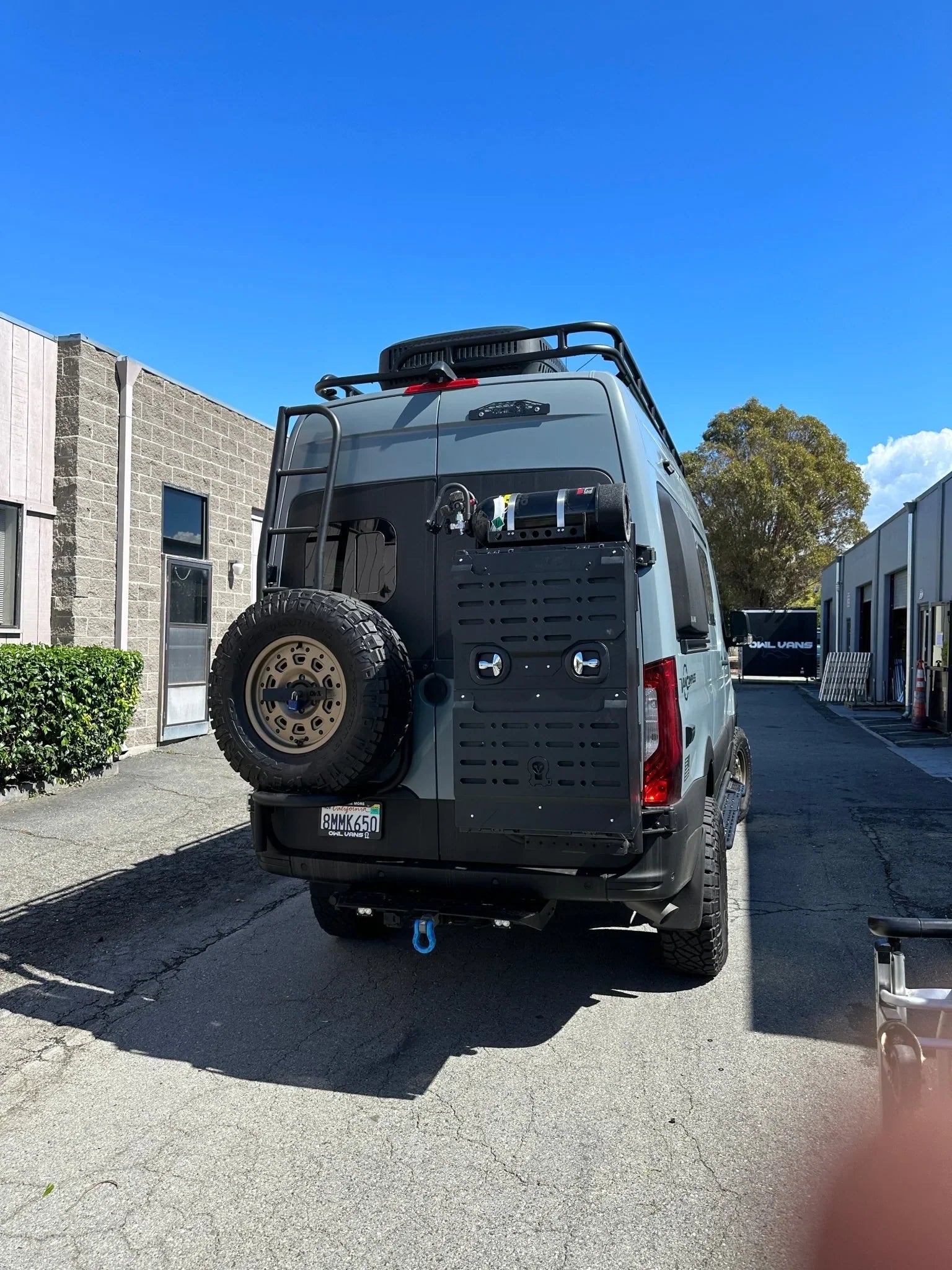 monster-box-xl-cargo-box-378004_jpg - NVMOS